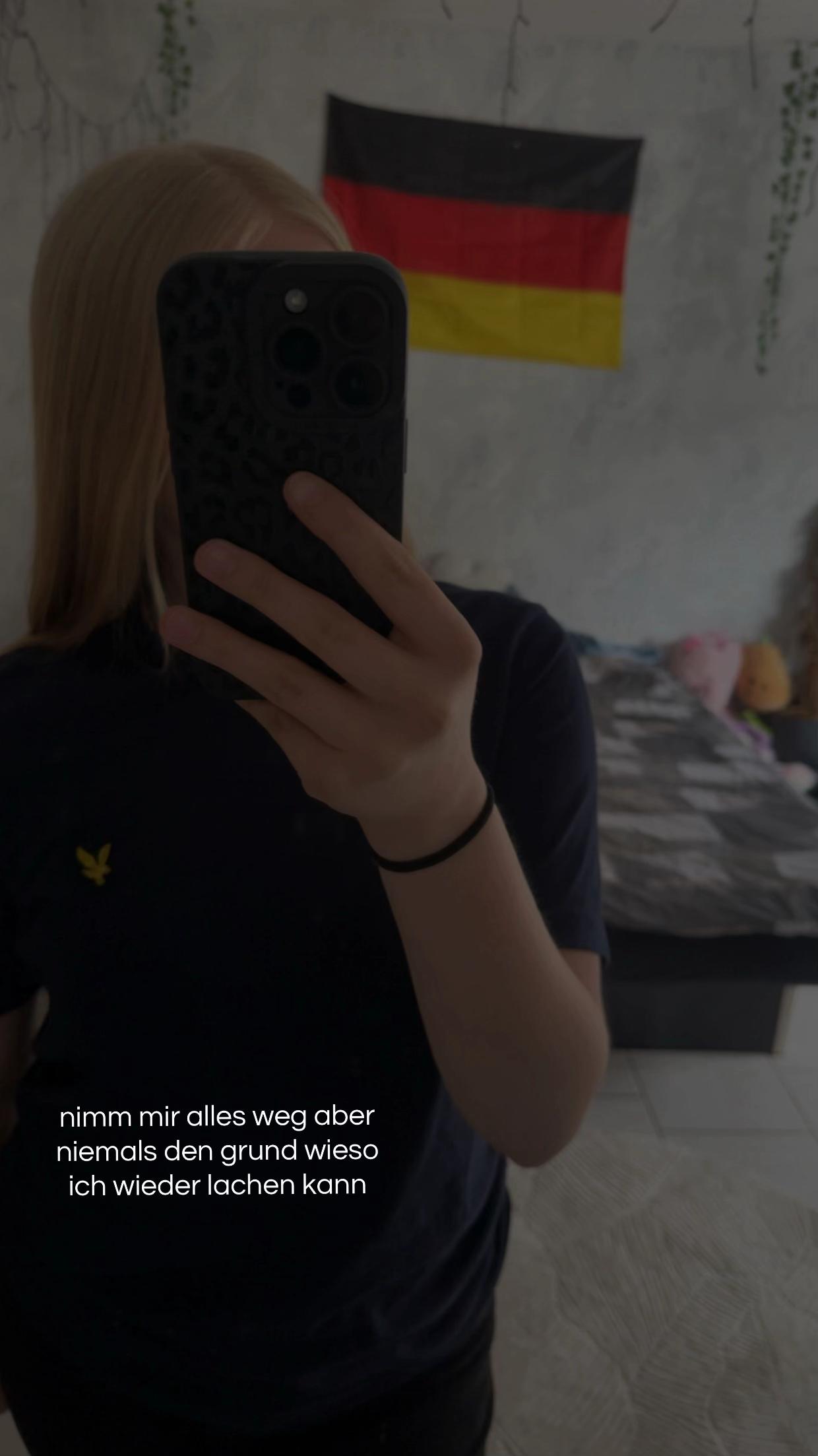 @𝑱 𝑶 𝑳 𝑰