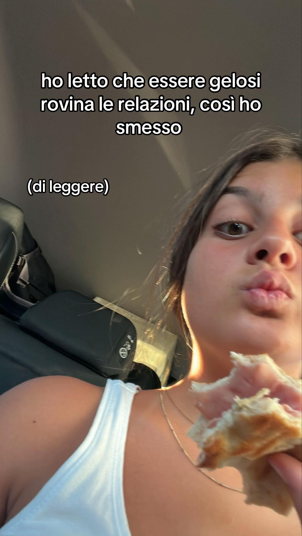 @𝐿😝
