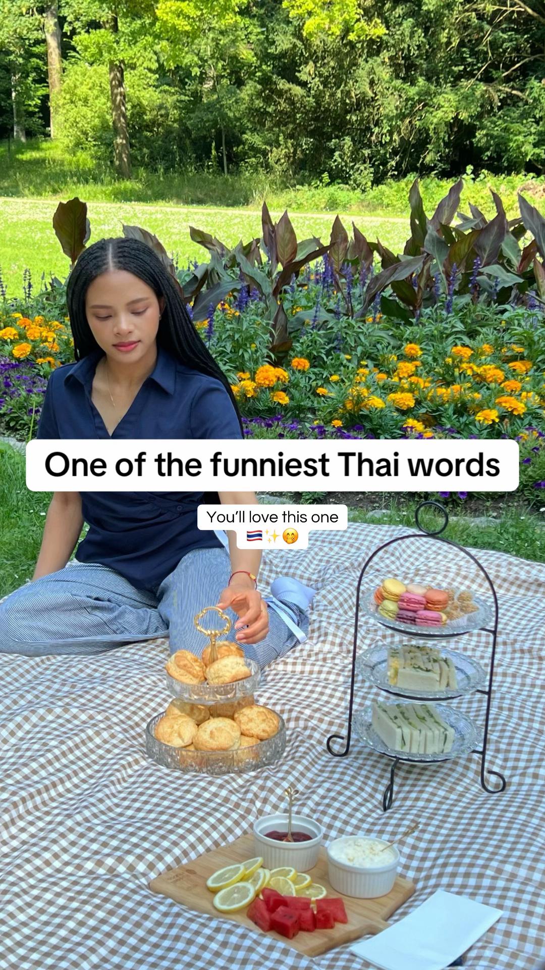 @moniCe &bull; โมนิ