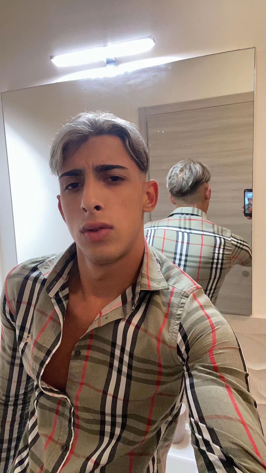 @gabriele
