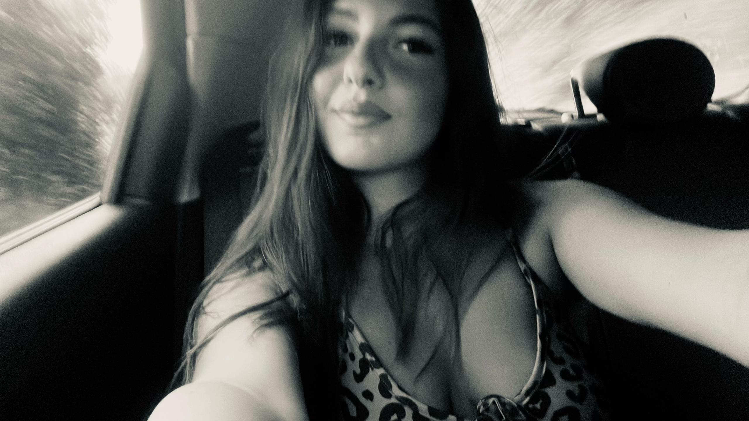 @7