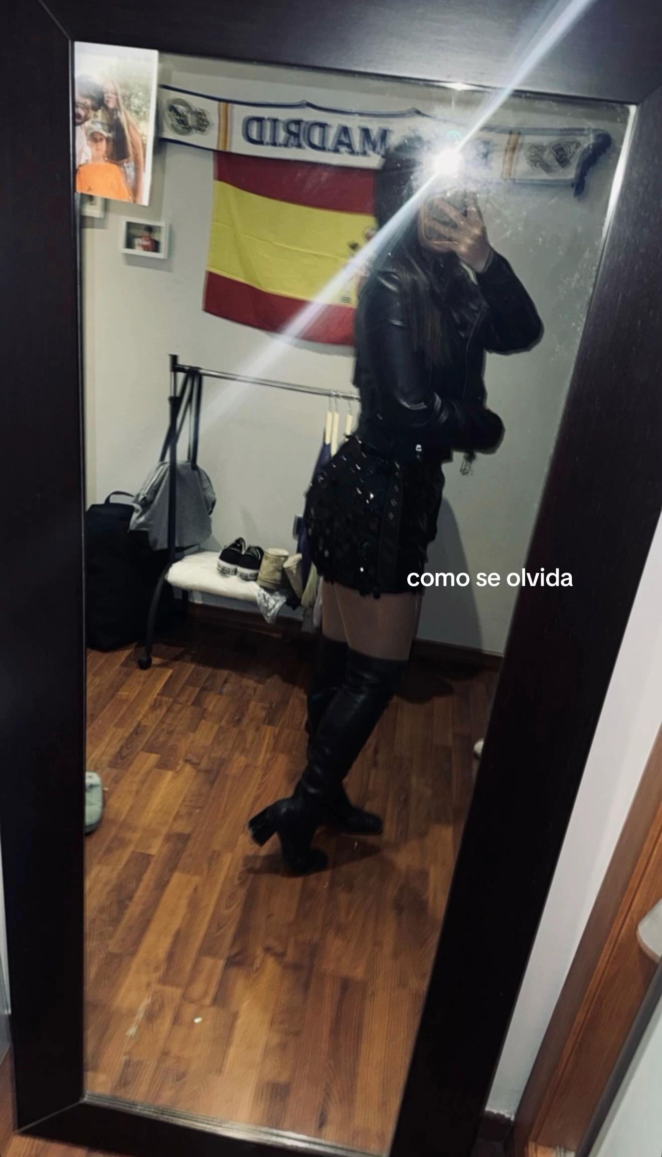 @𝐚𝐥𝐞𝐣𝐚𝐧𝐝𝐫𝐚
