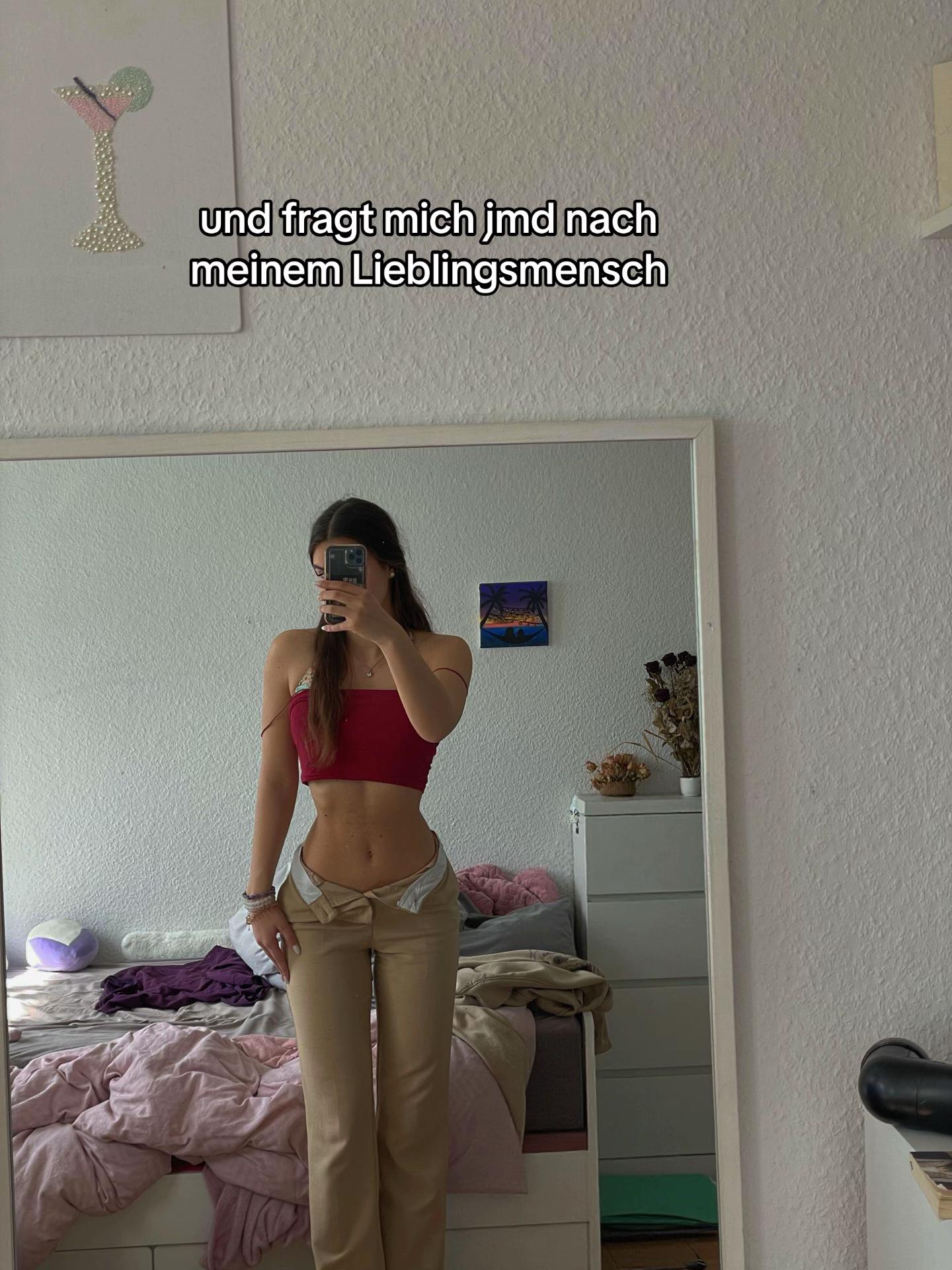 @&Auml;nnii 🍇