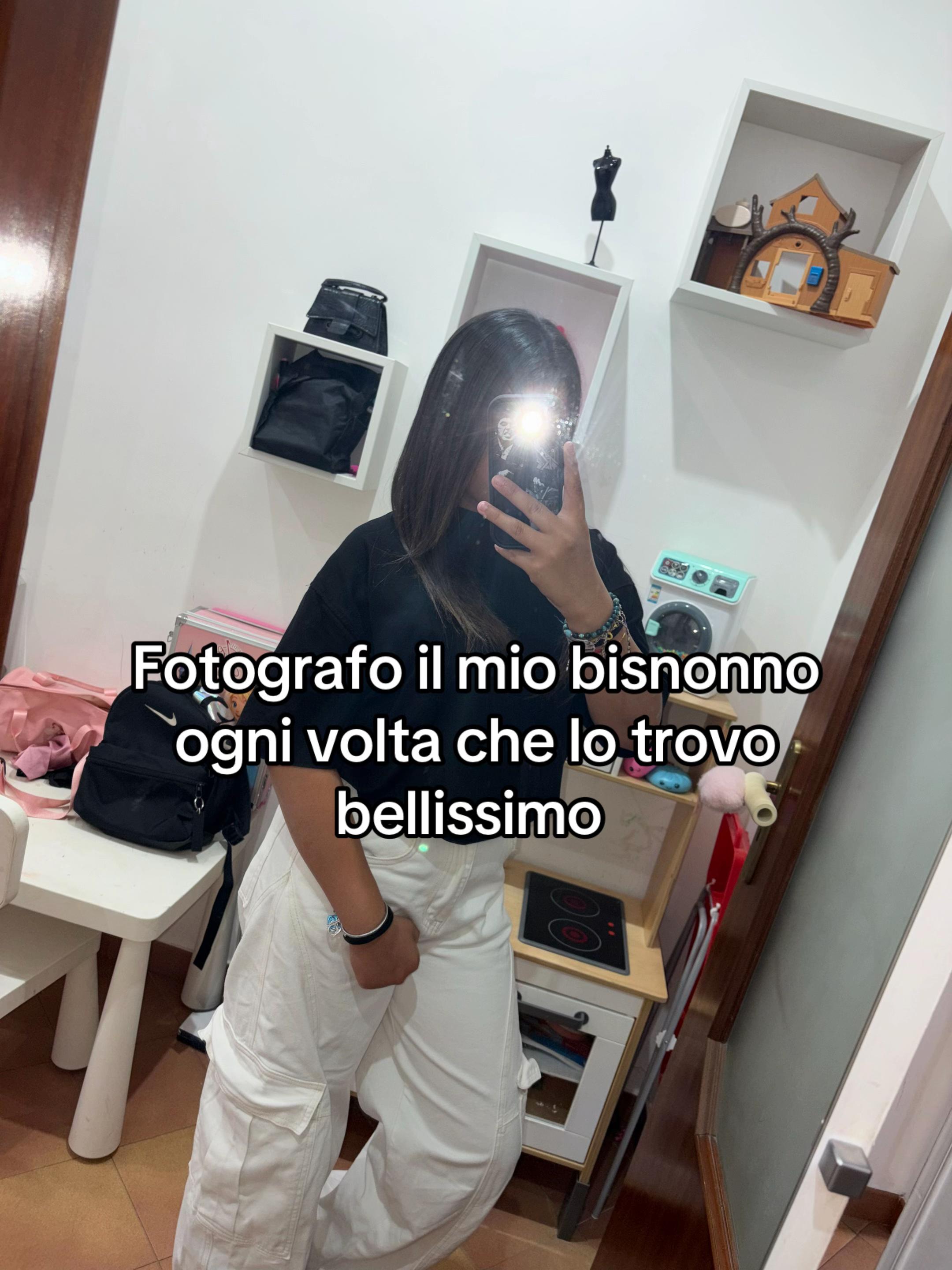 @𝐏𝐢𝐚🖤