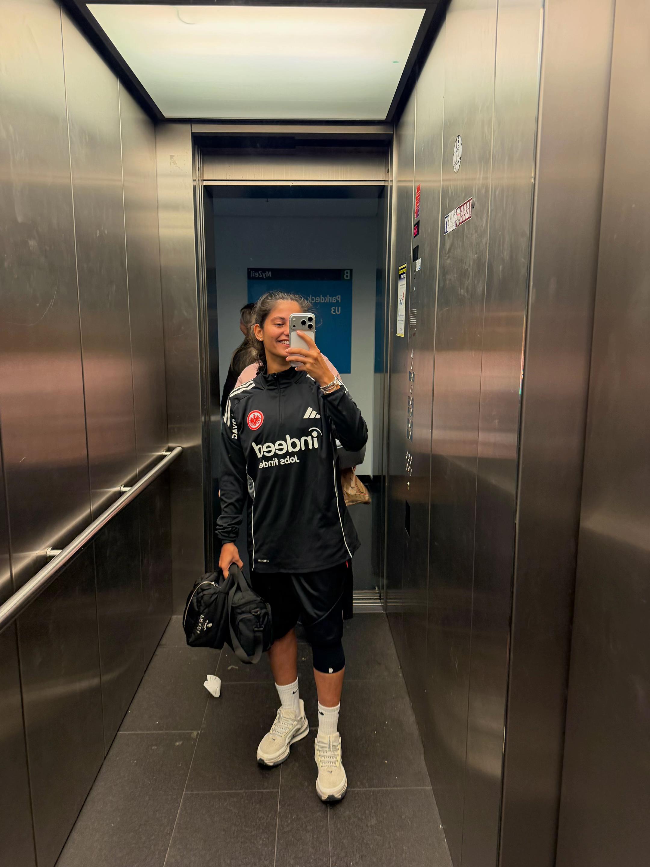 @Dilo⚽️•2 ACL's