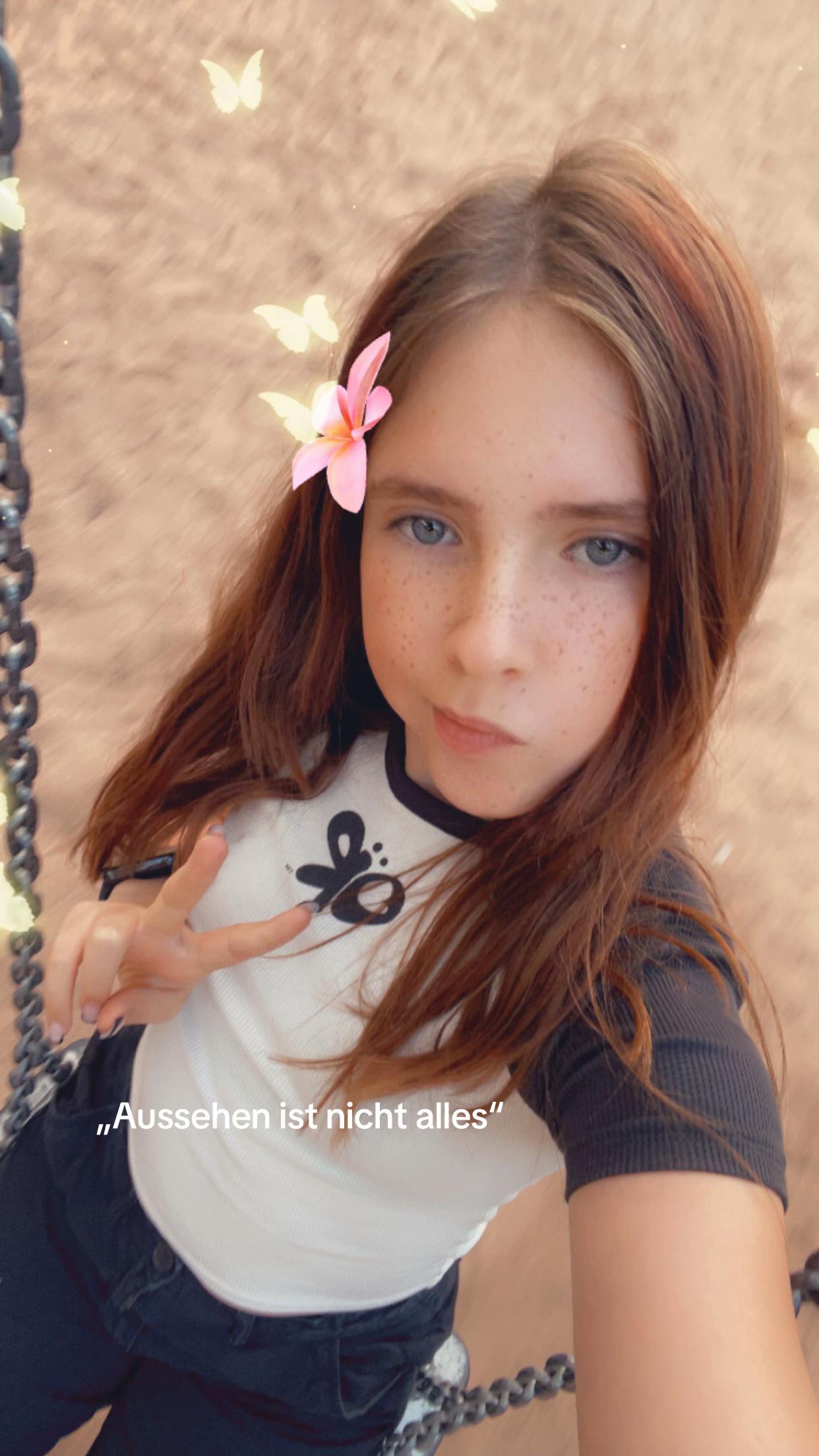 @Sophia✝️