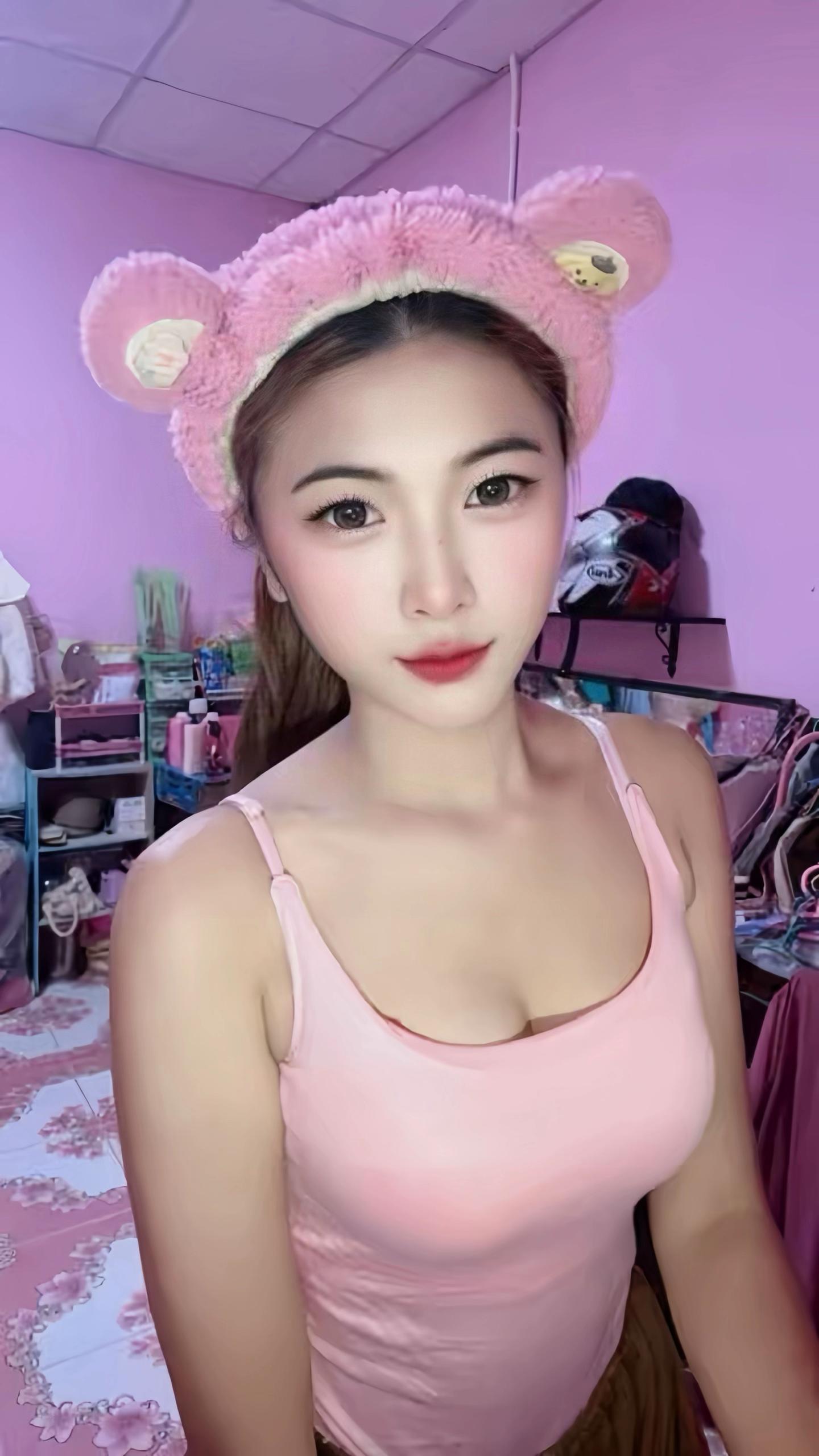 @โดนัทยังมีรู❤️🍩