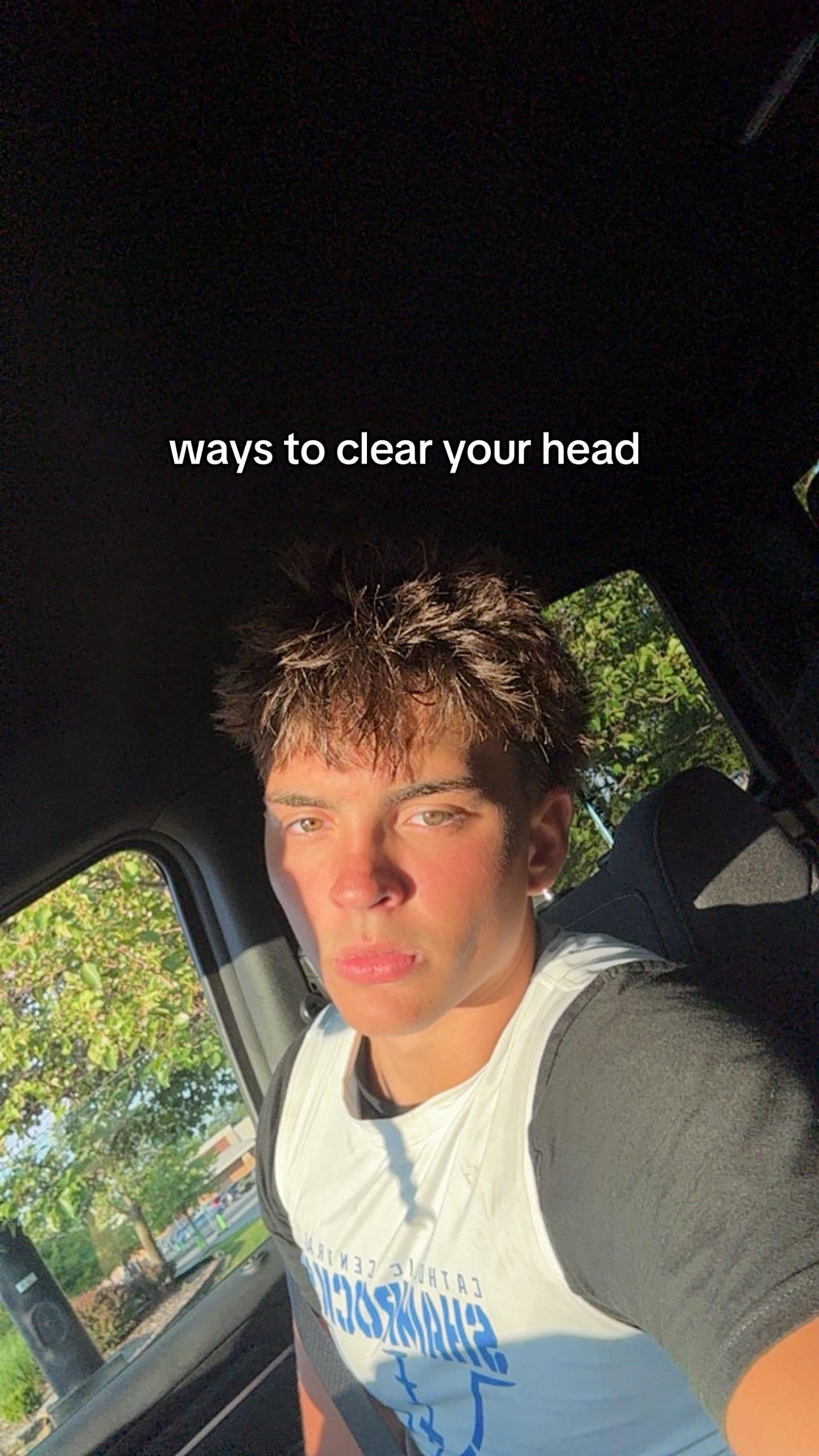 @idklandon