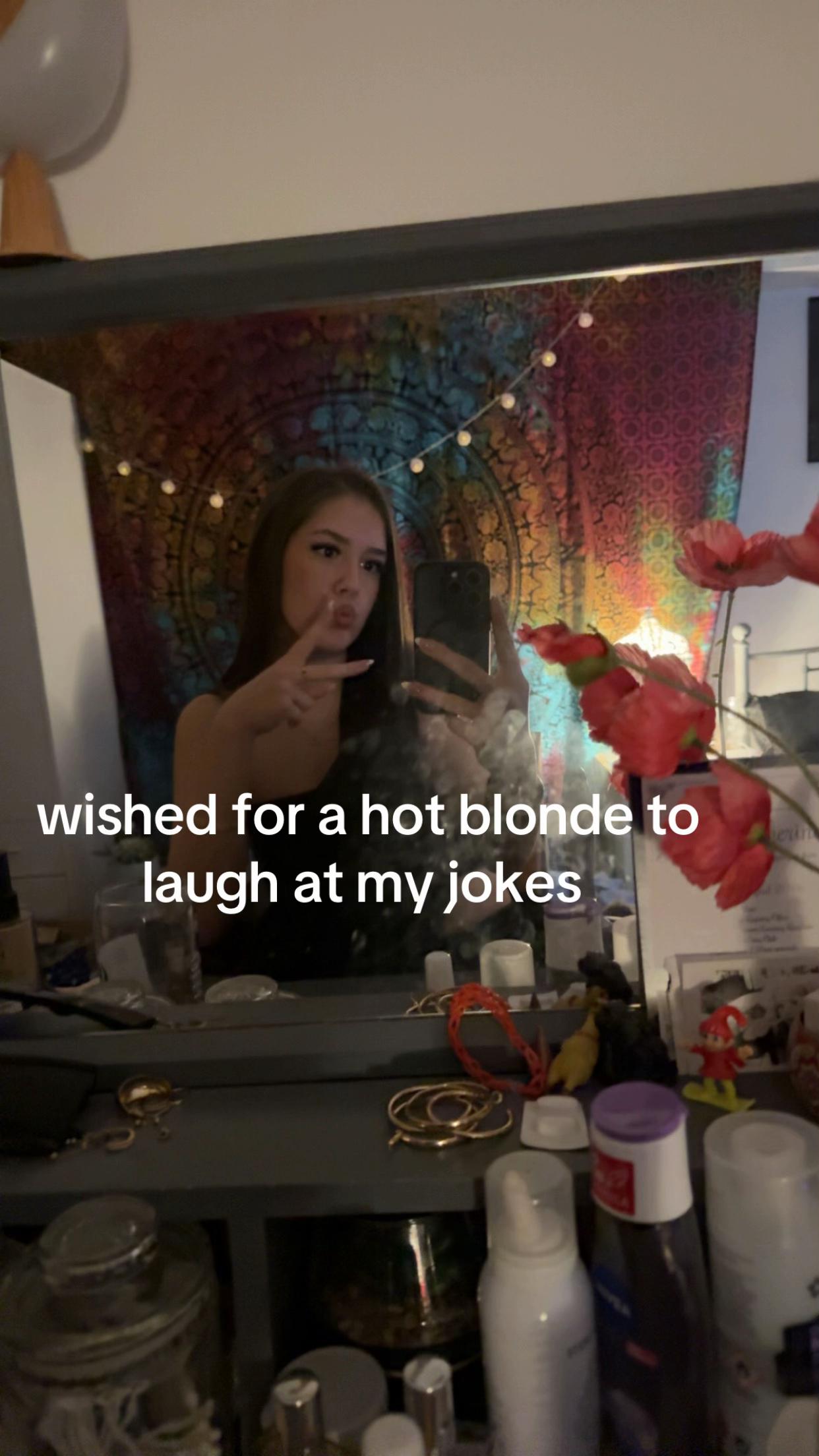 @Emz x