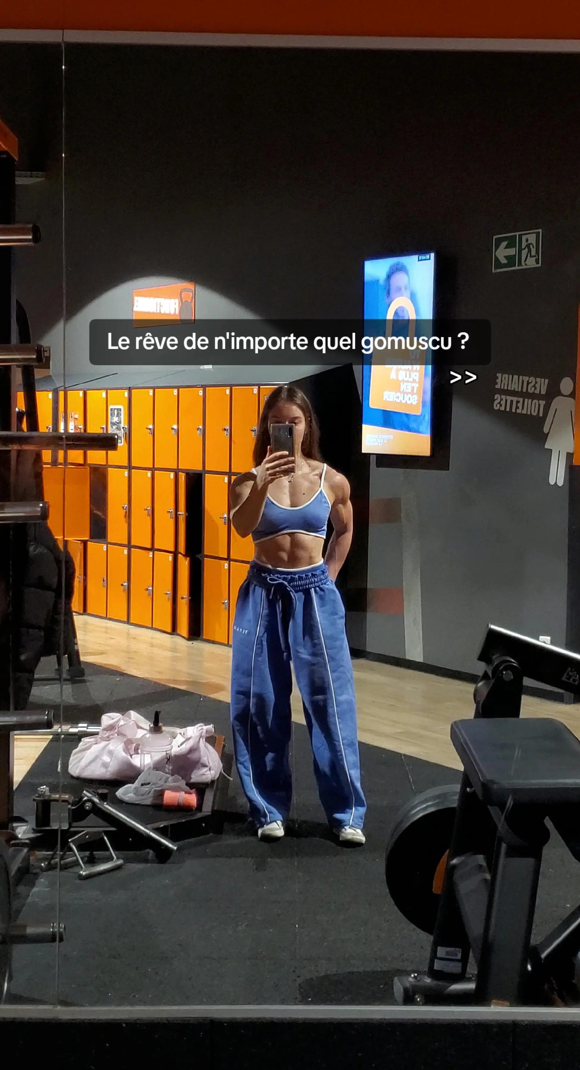 @Chloé