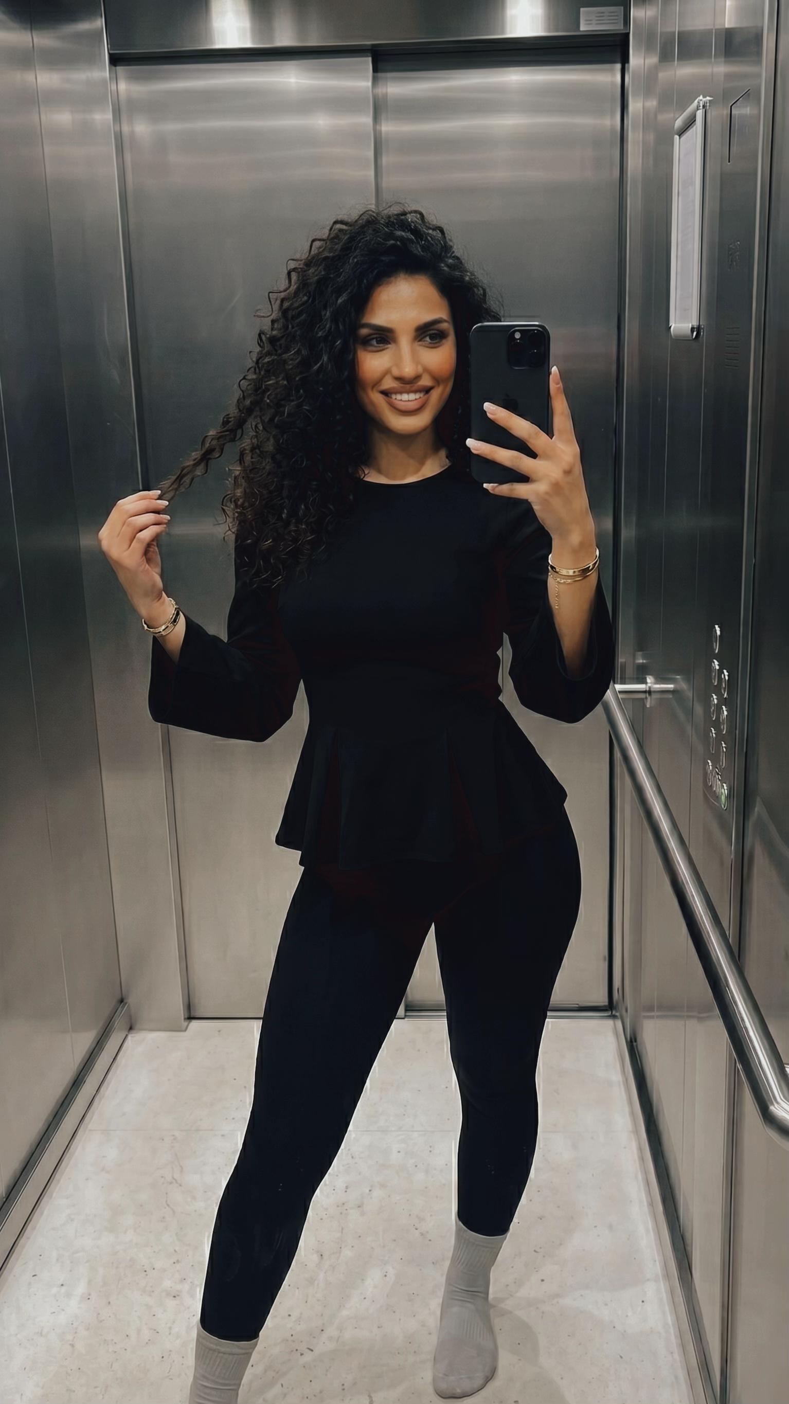 @realnora