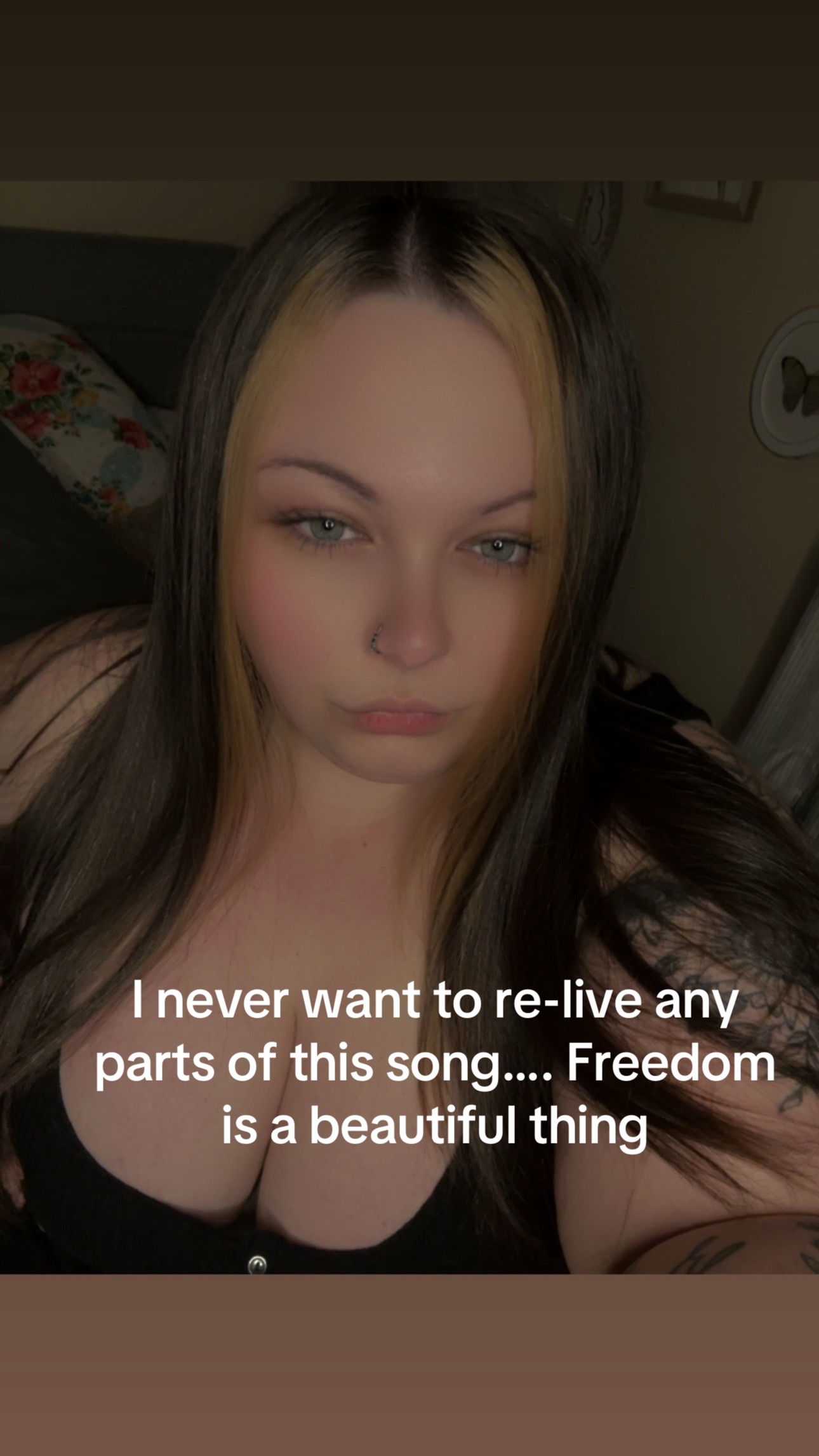 @EᒪIᘔᗩᗷETᕼᖇOᔕE🥀