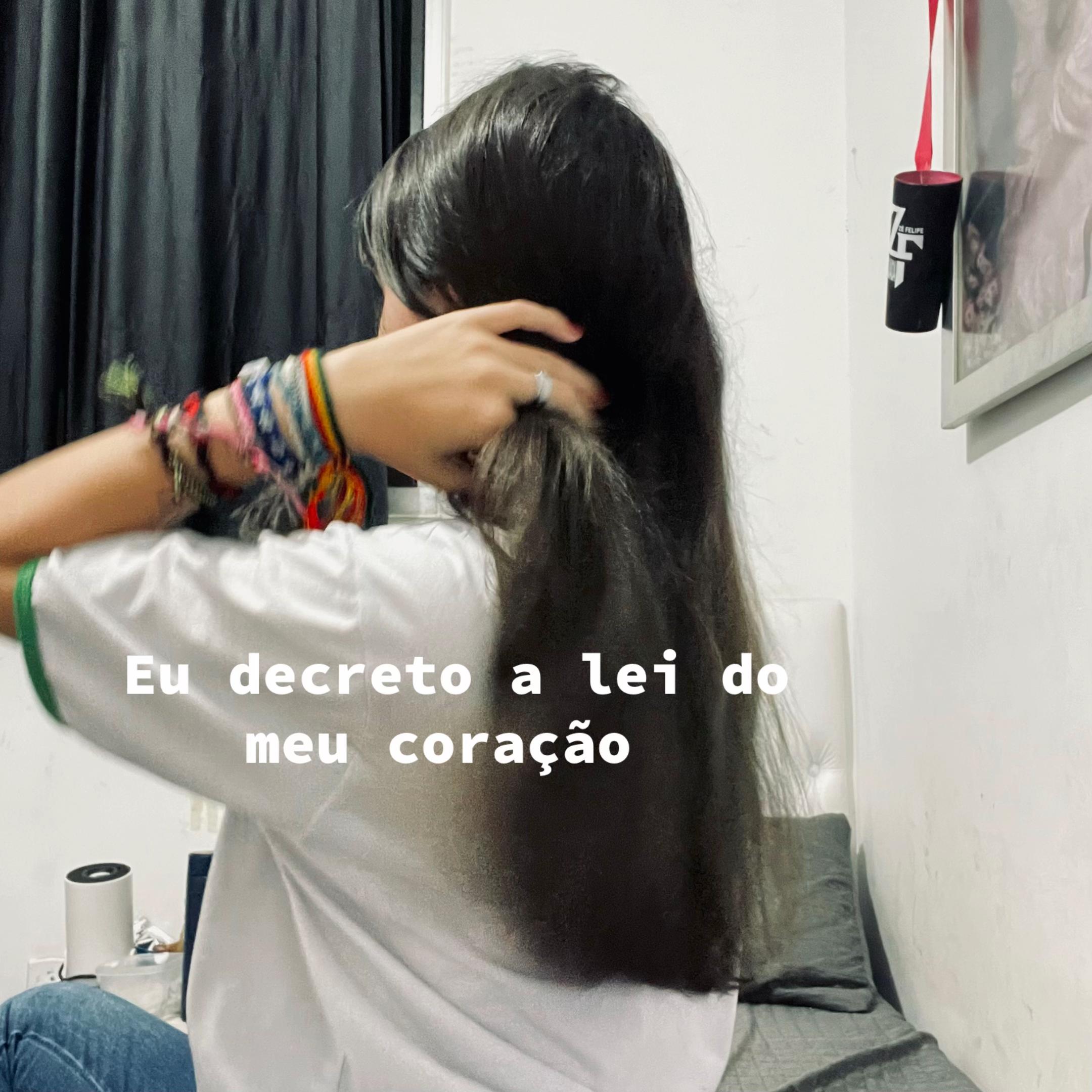 @_yasmin._.santos_
