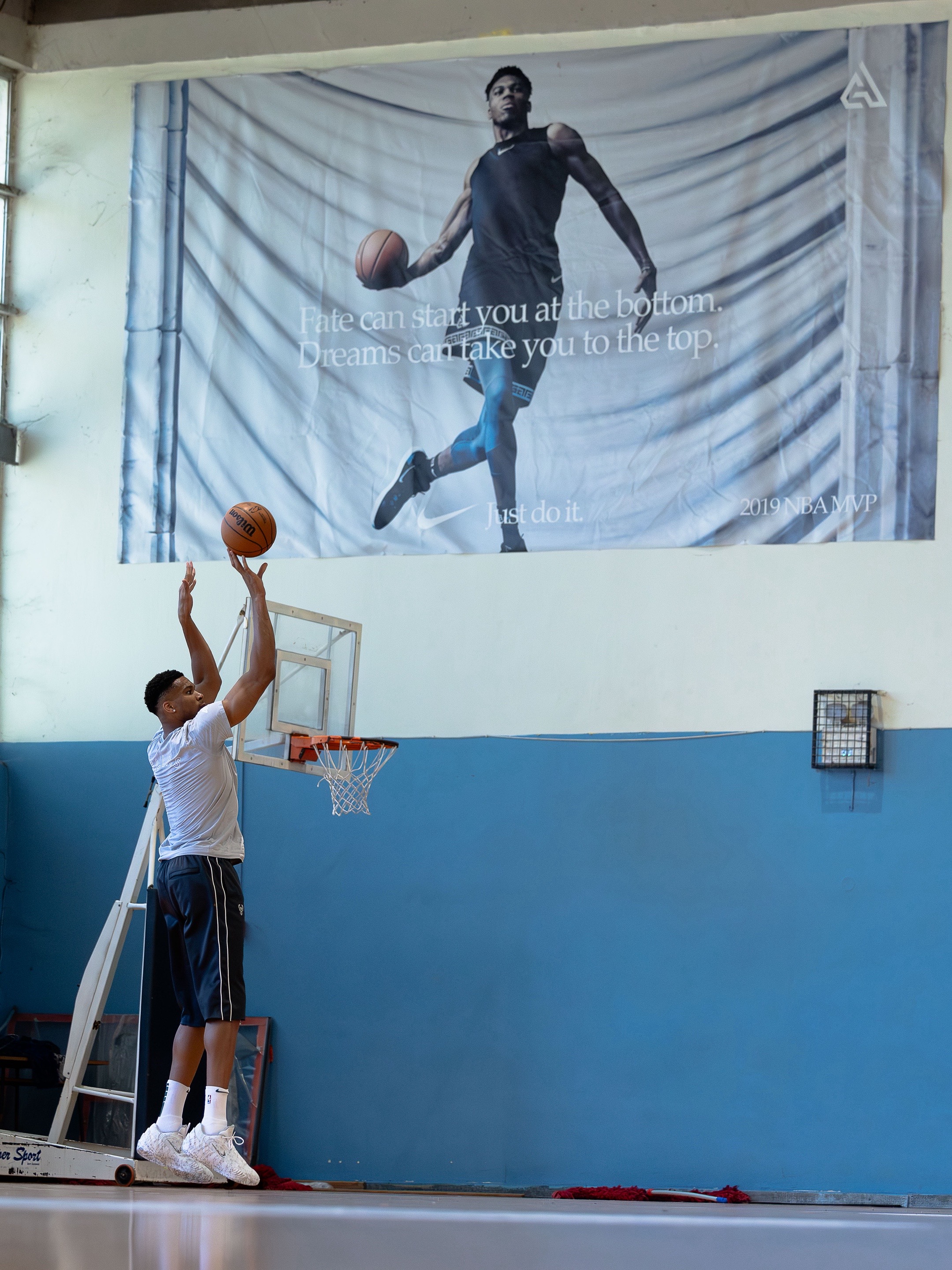 @Giannis Antetokounmpo