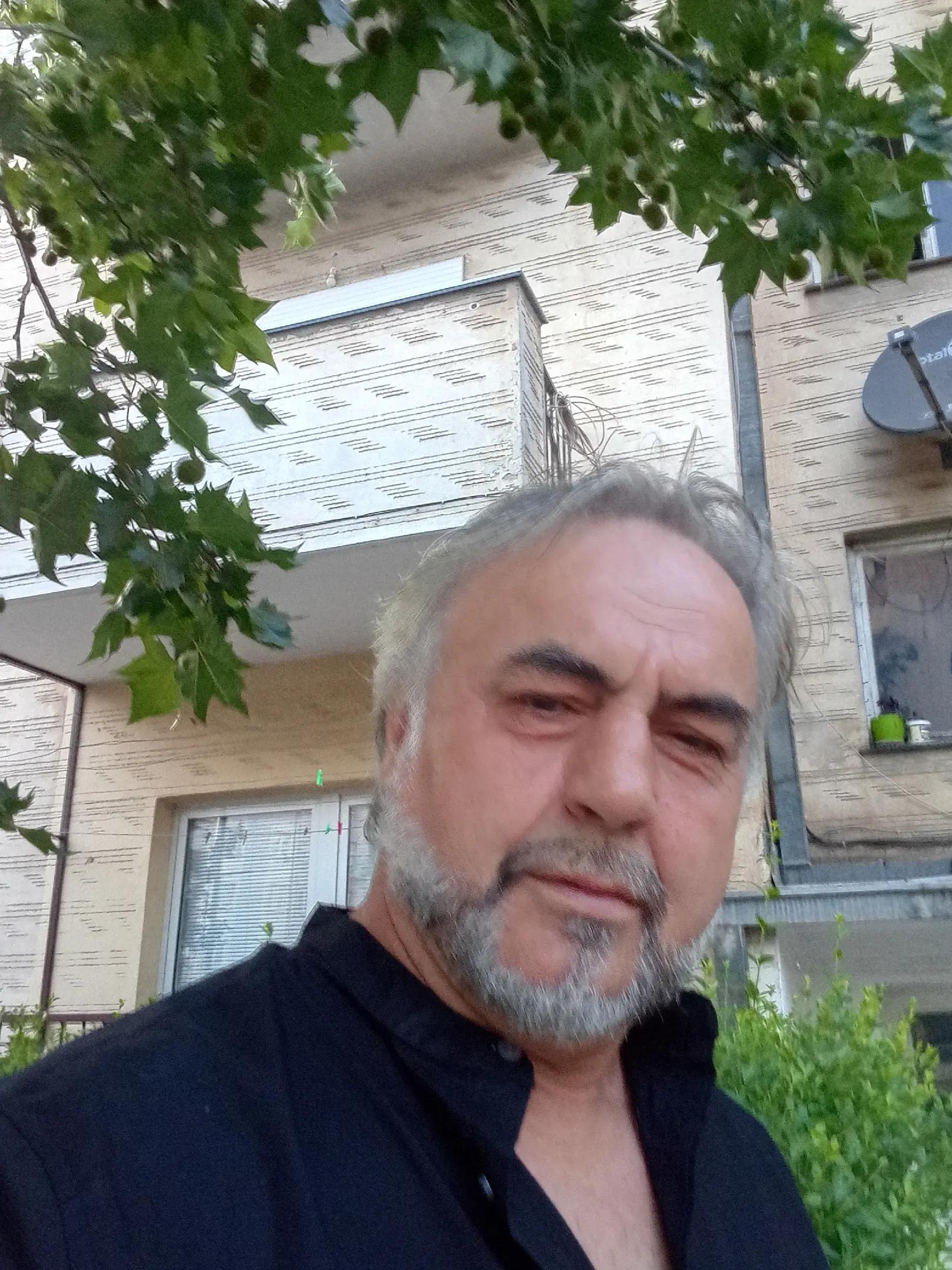 @Bukurim Rushiti