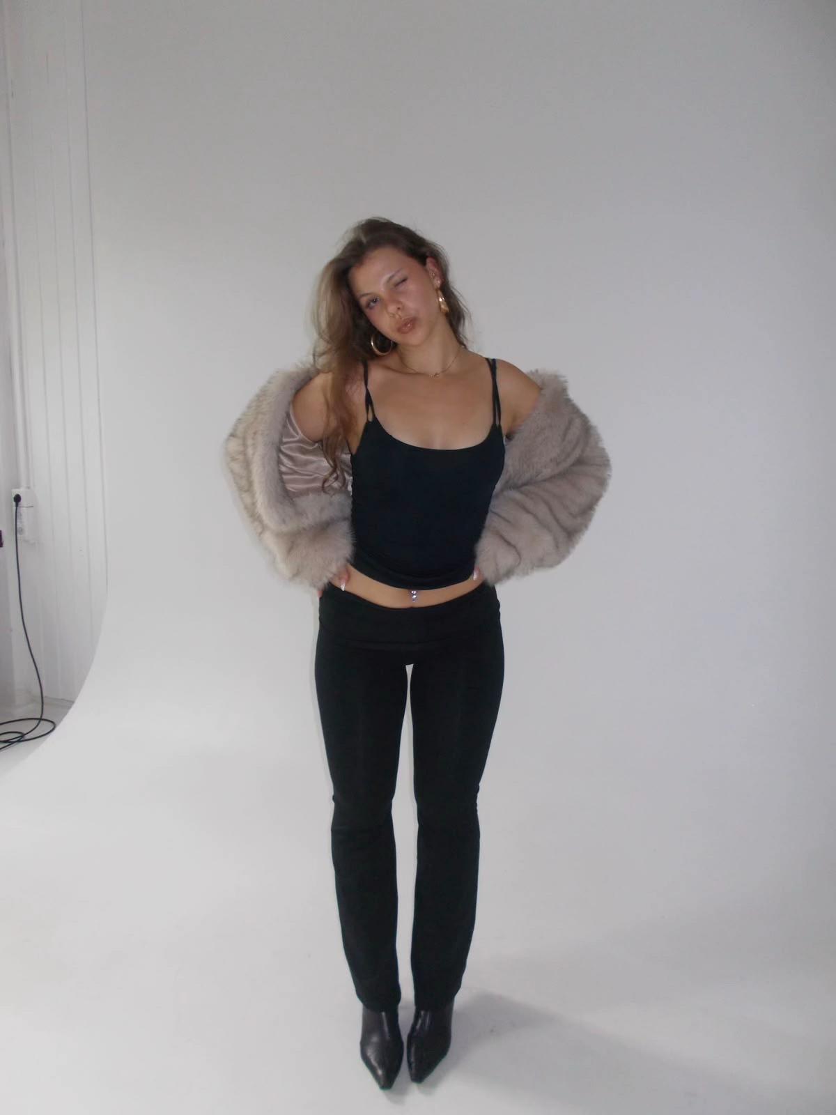 @rebeccaknaub