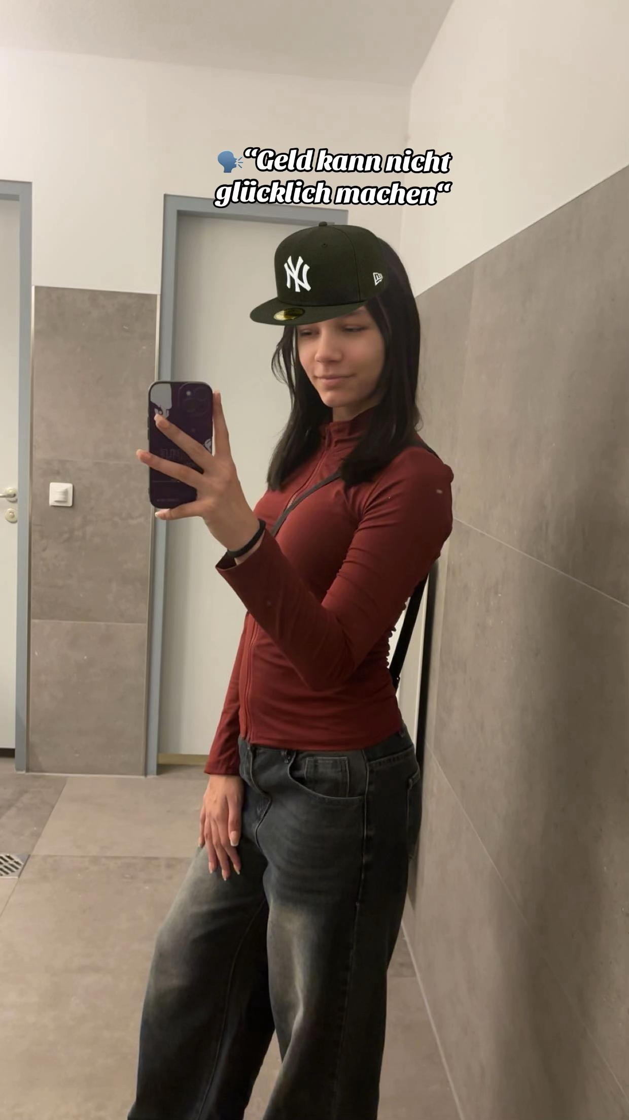 @its_only_lya063
