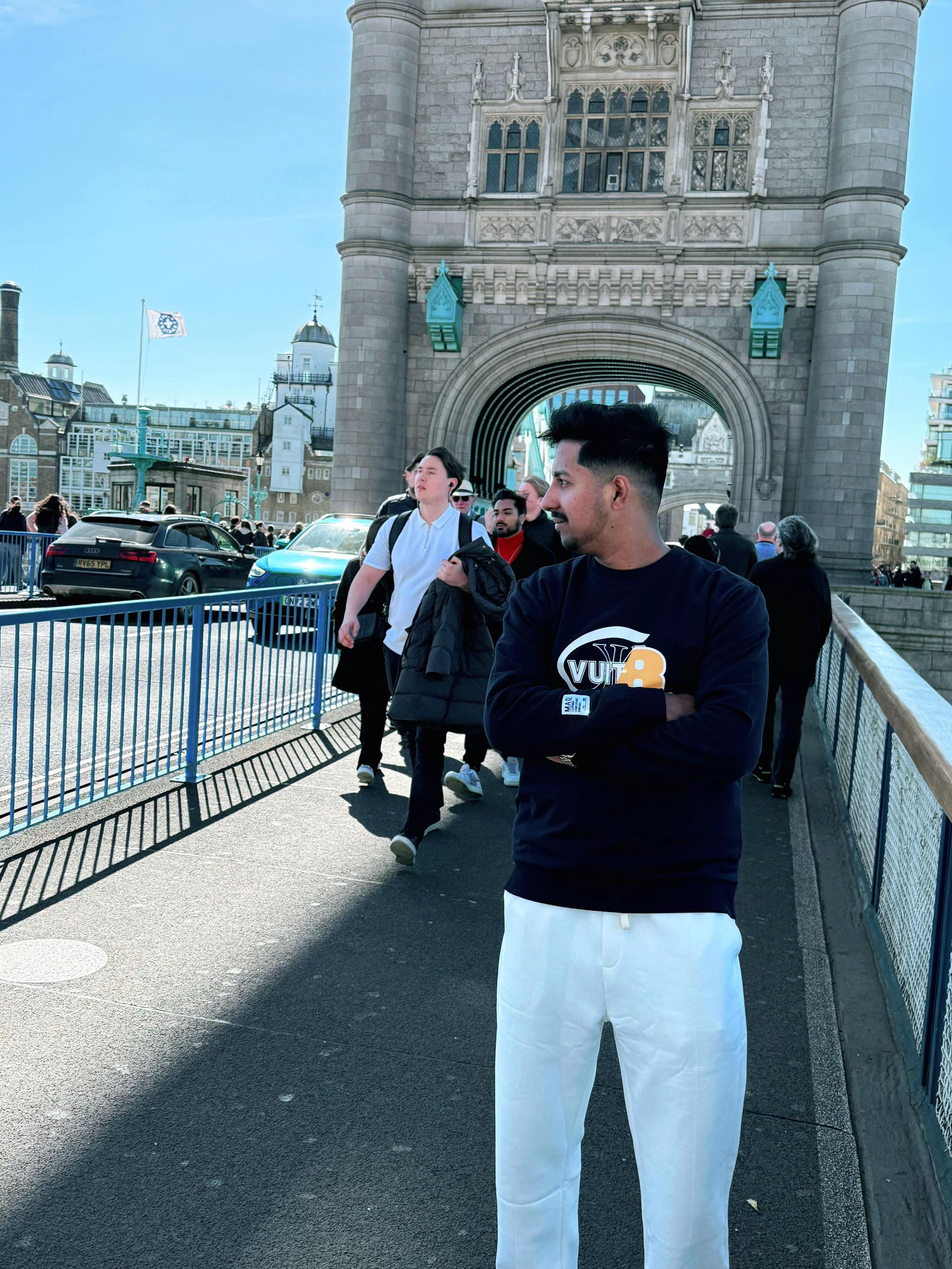 @Ashad Javaid 🏴