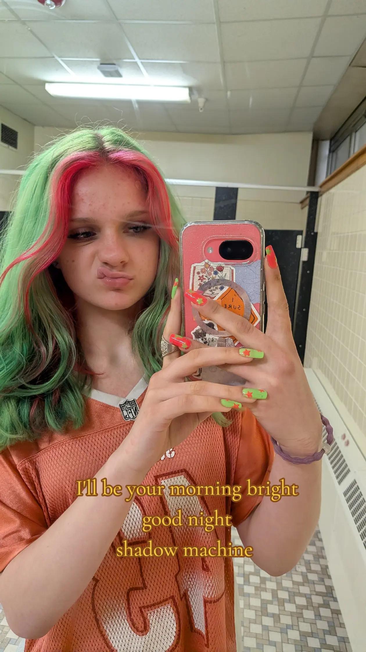 @Lyds