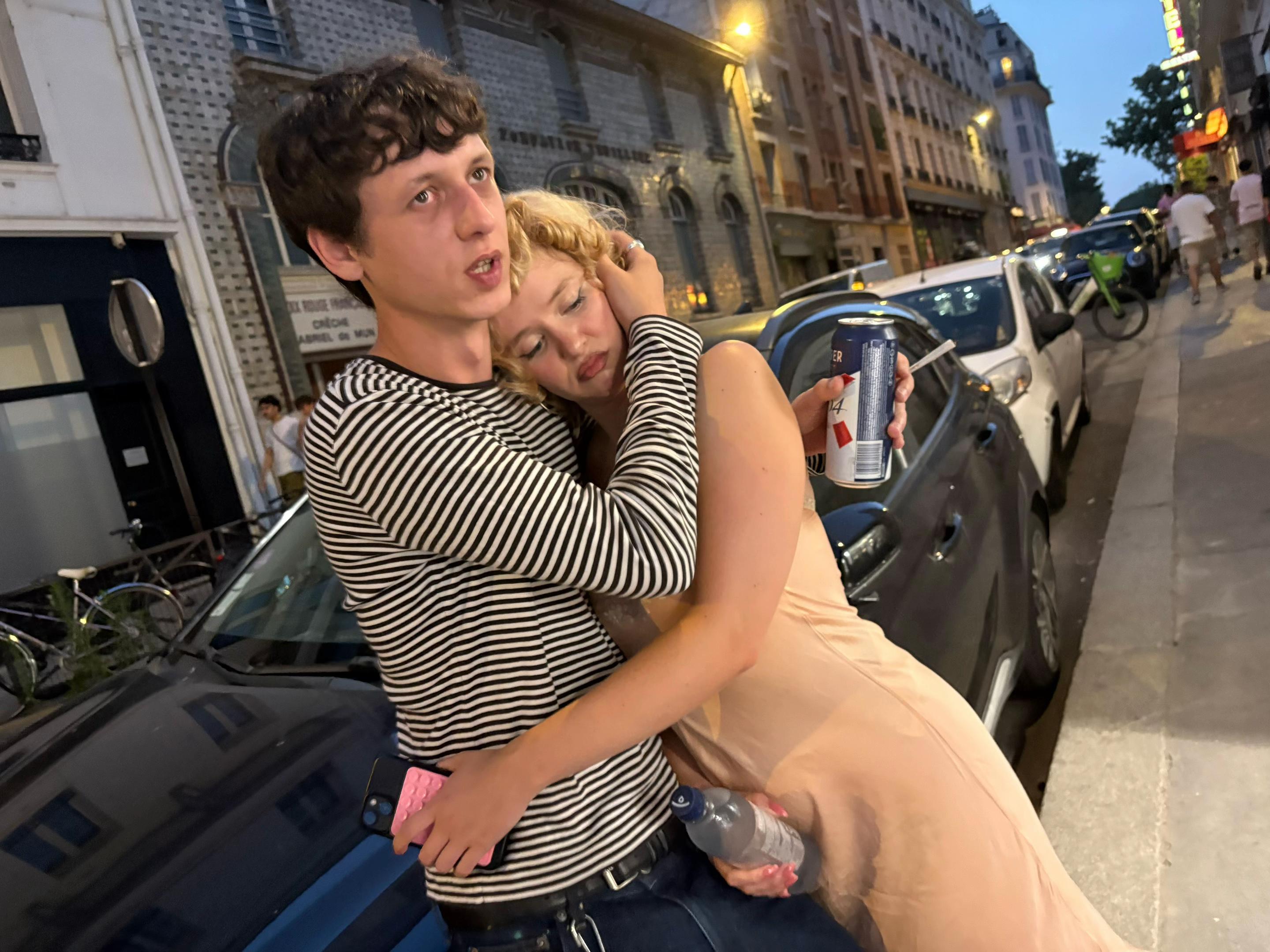 @L&eacute;o
