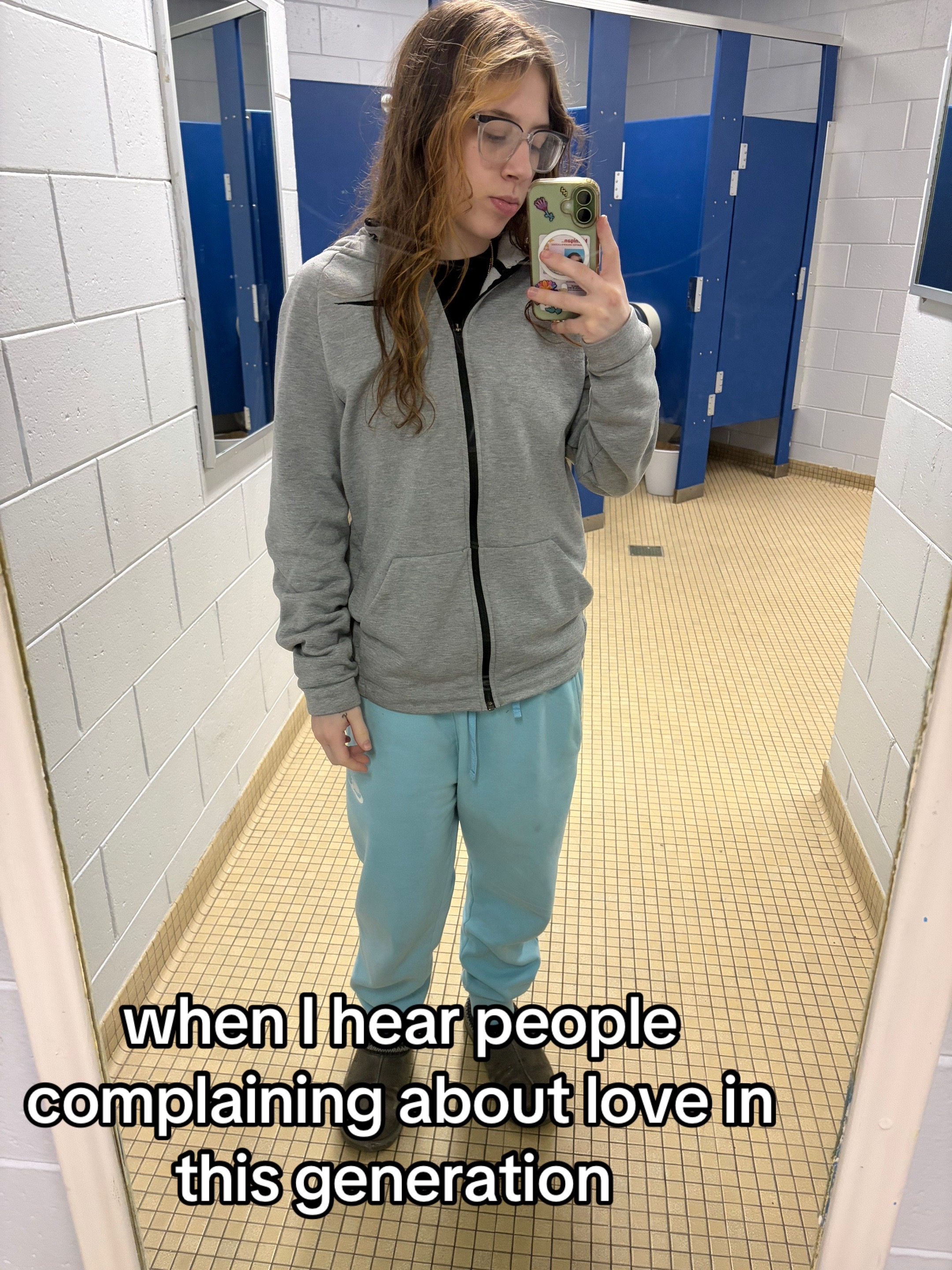 @j💫