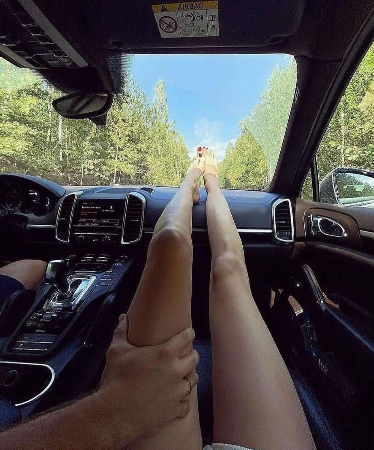 @Lara