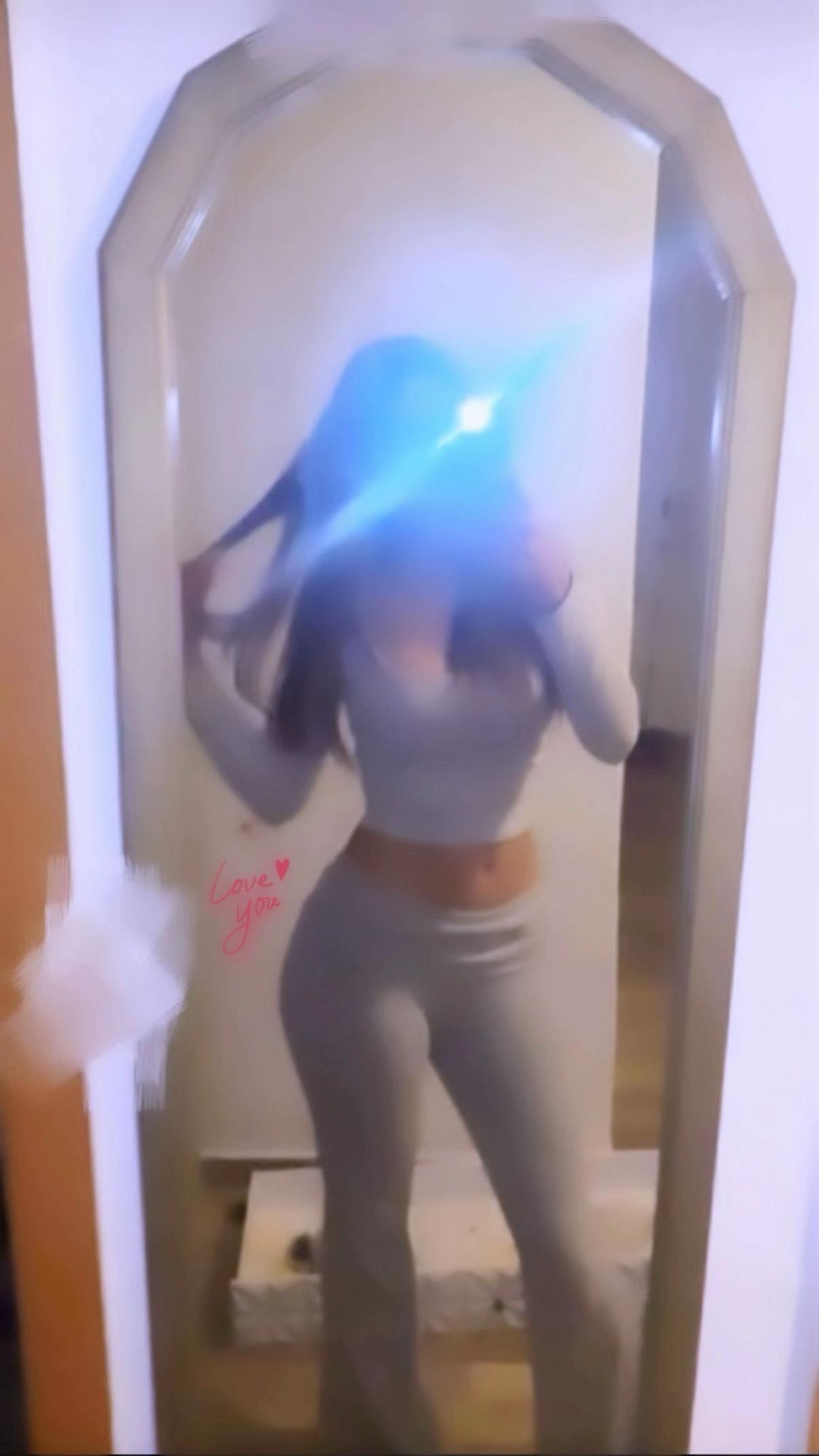 @offiziell_maya
