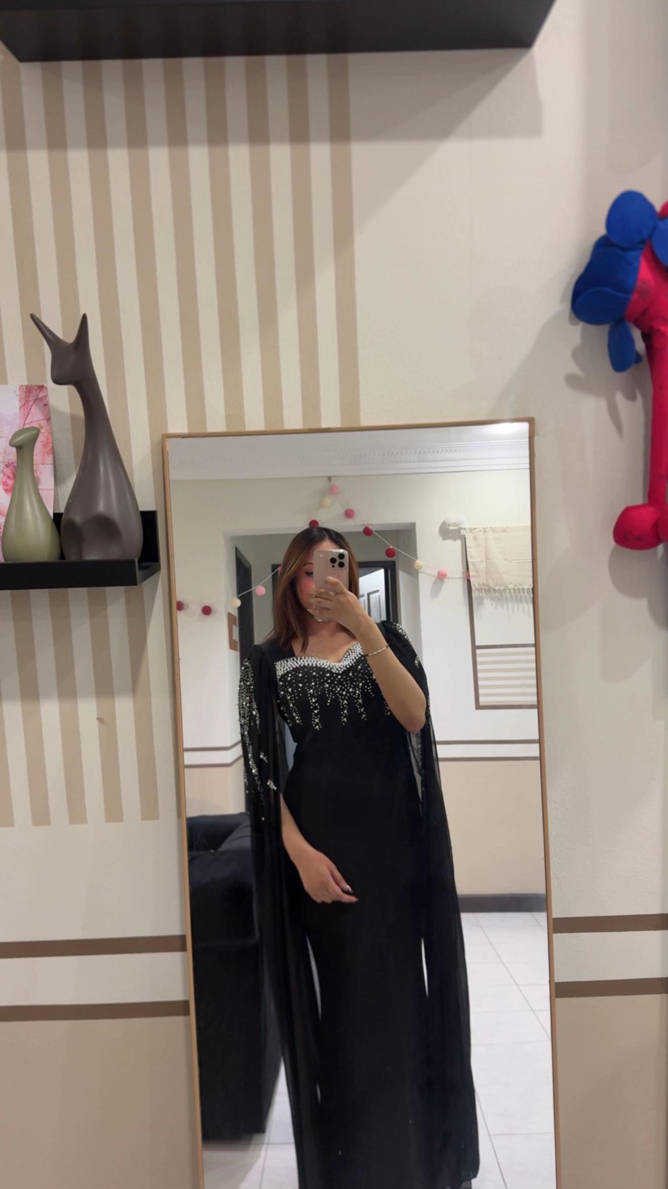 @Arooojiii