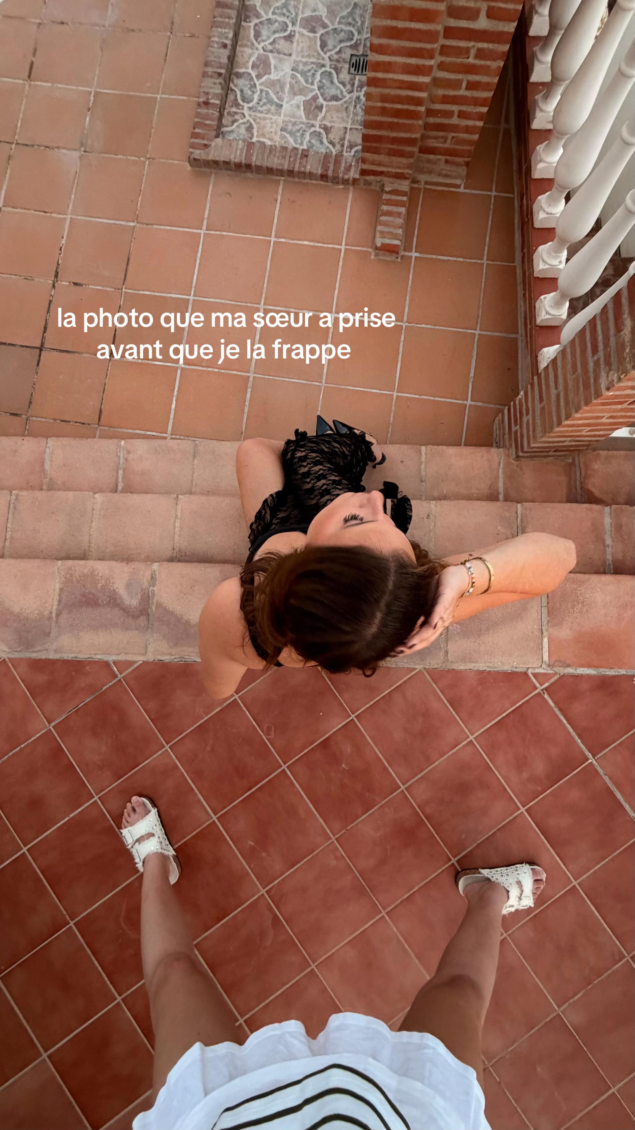 @lola