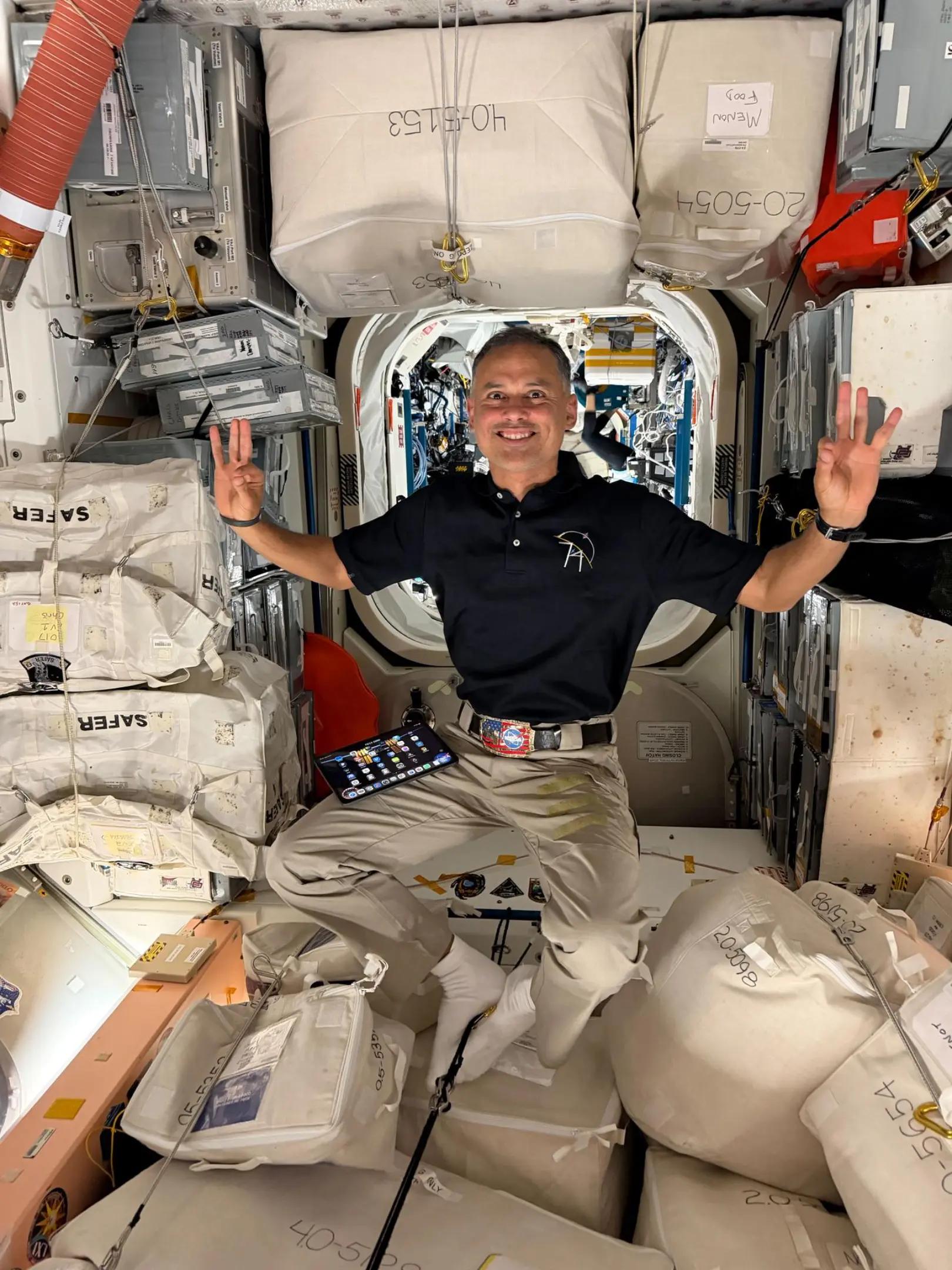 @astro_iss