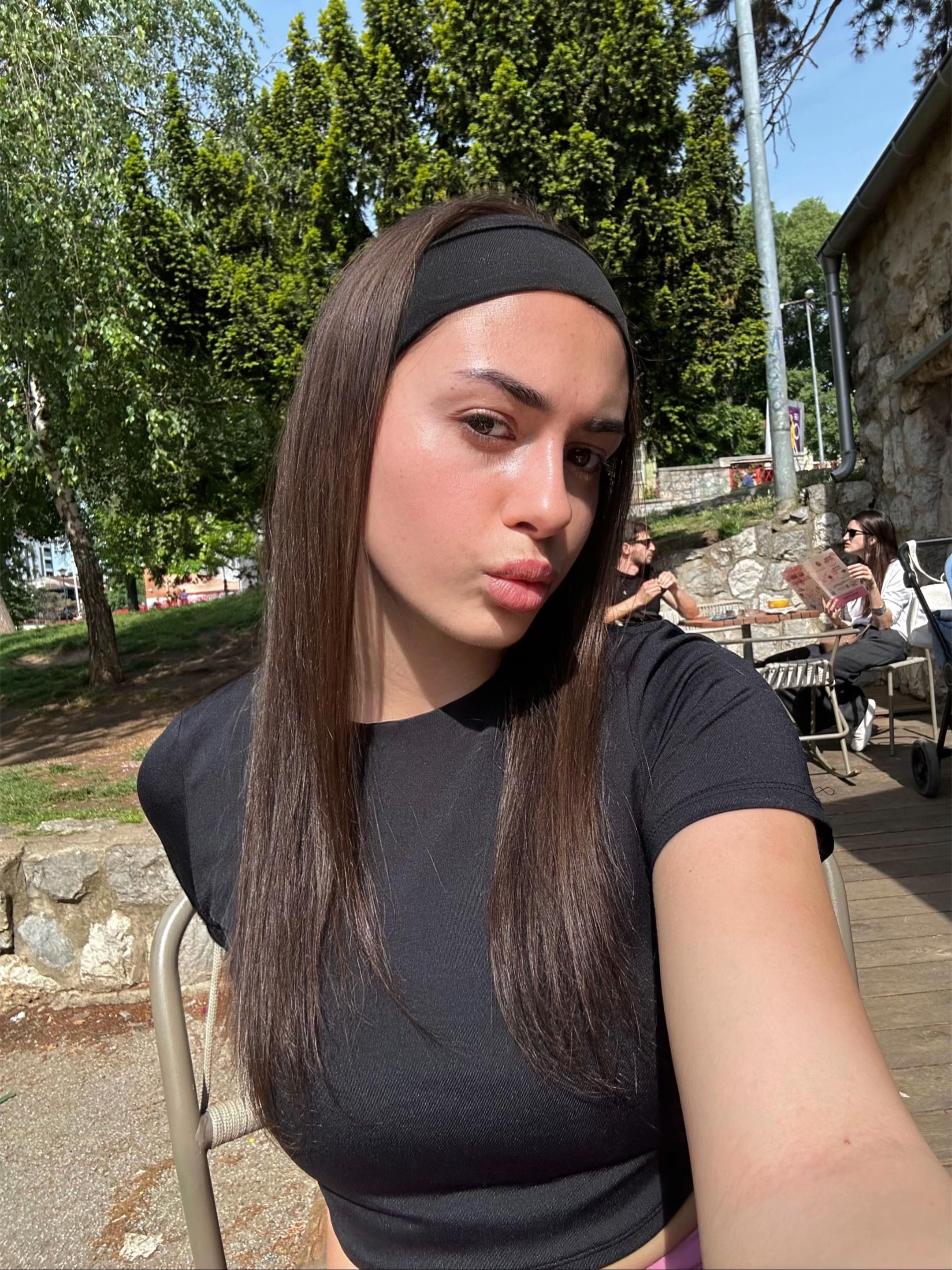 @Anja🦋