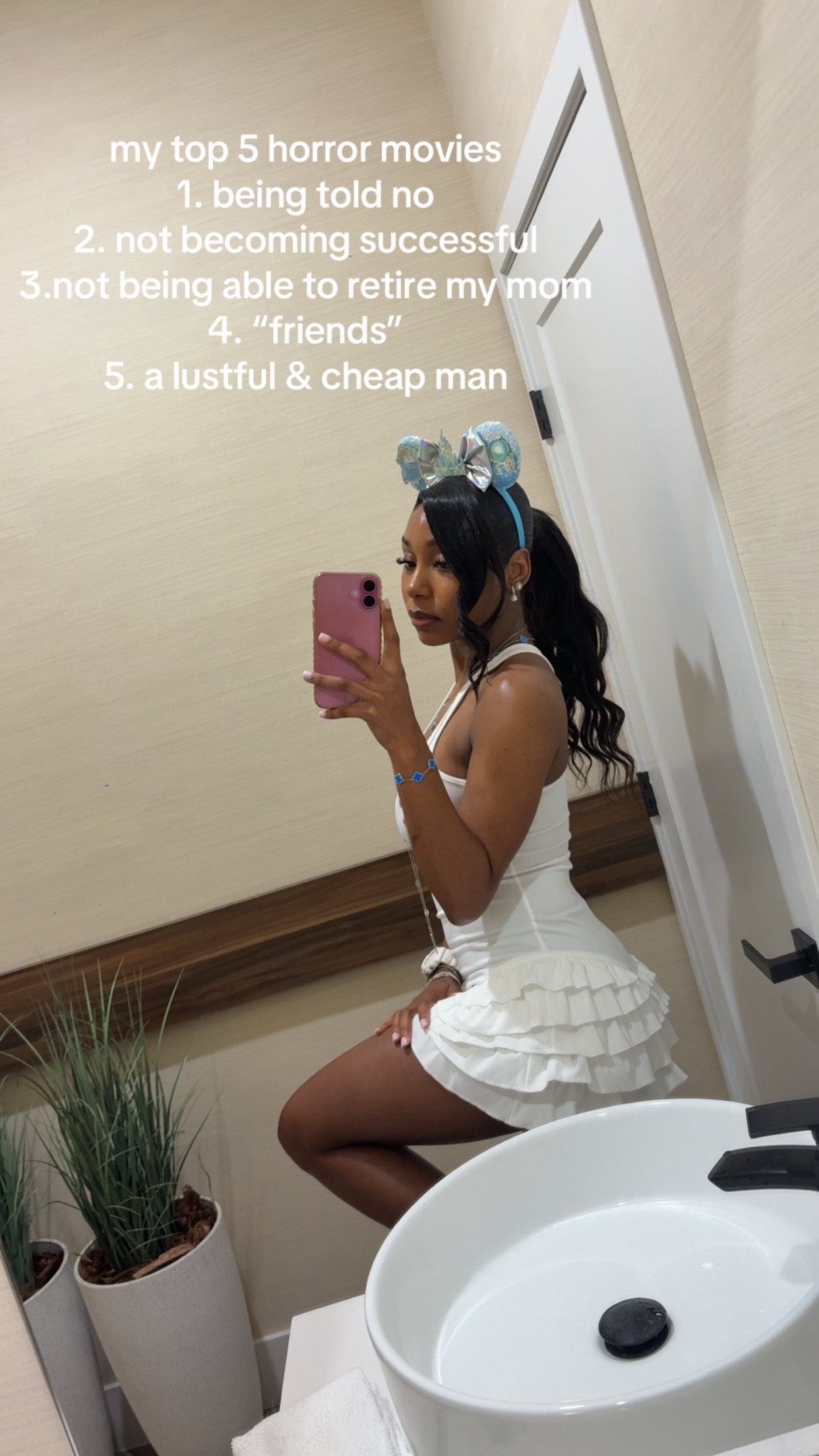 @RAYBAE