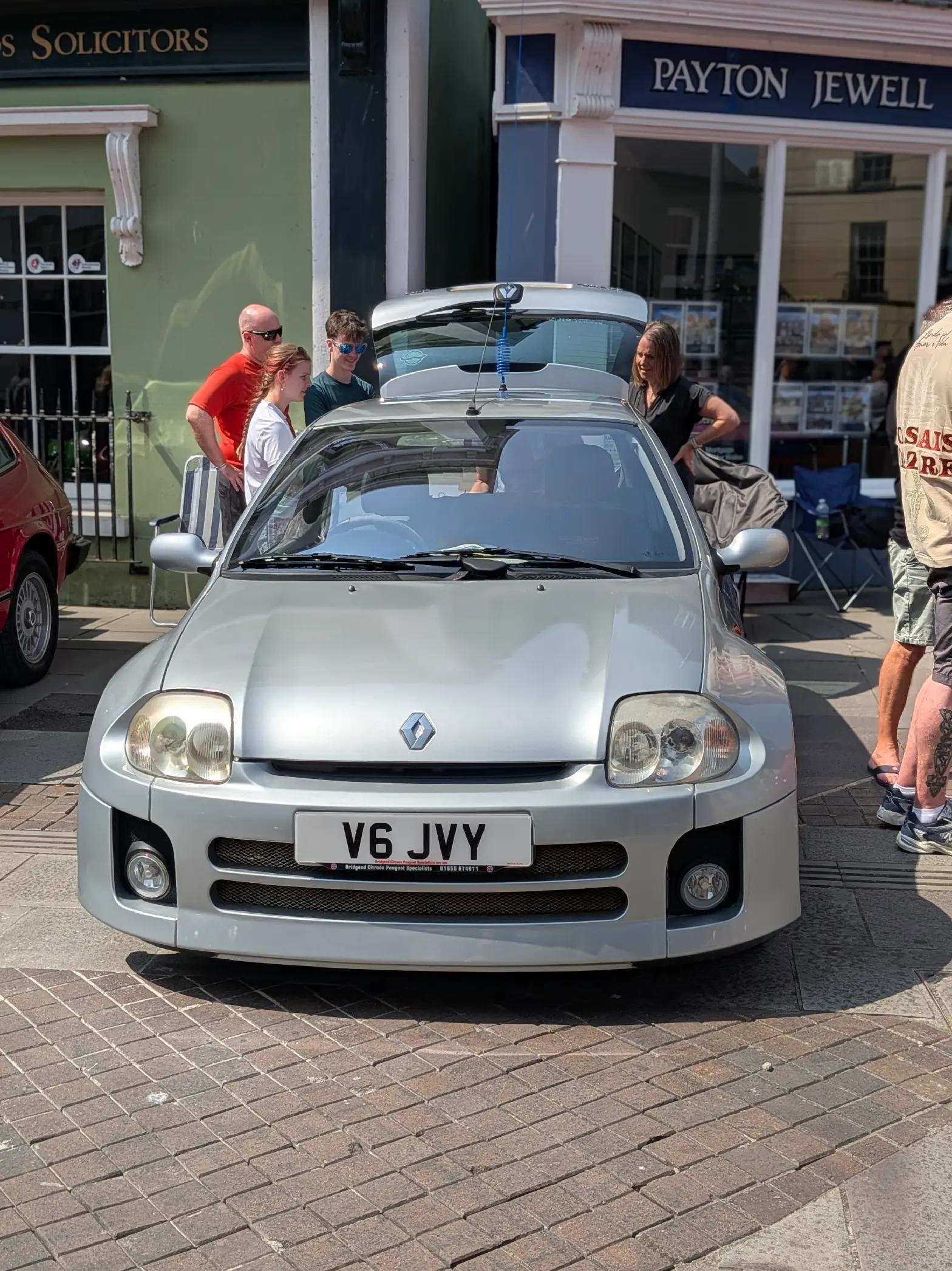 @George.cars