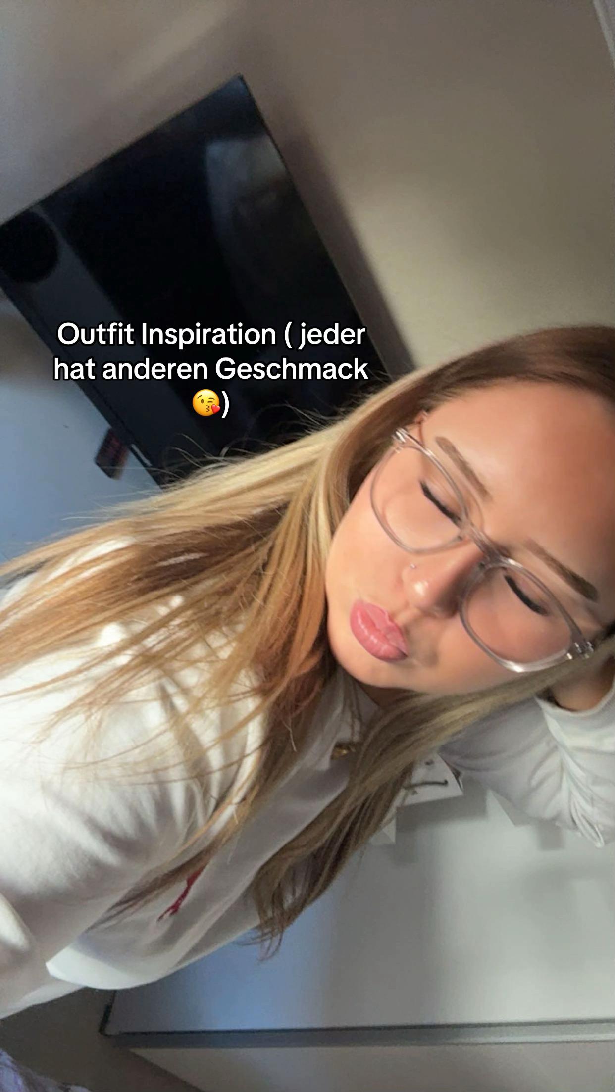 @Josefine