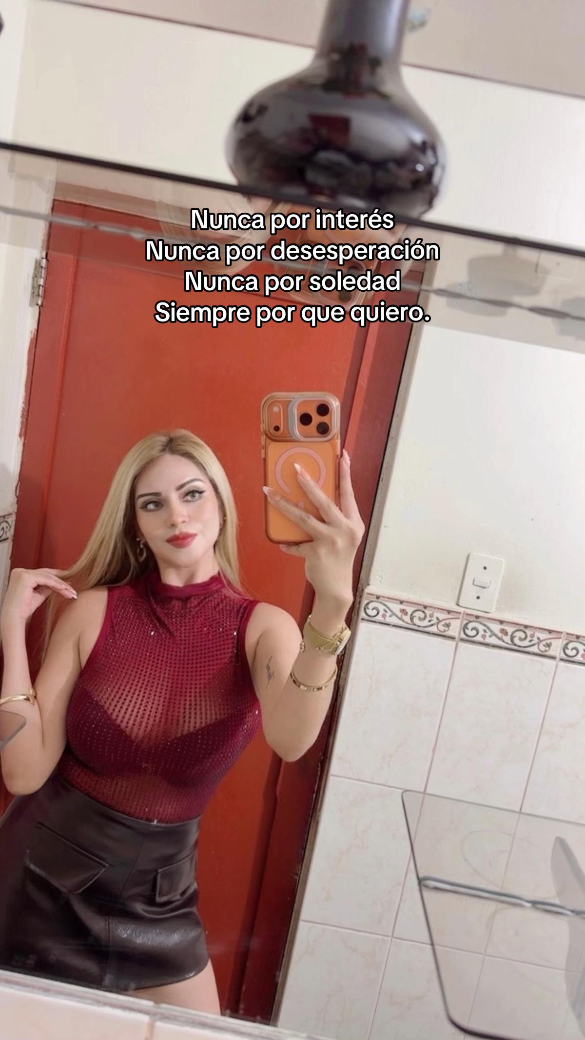 @Elena Chacón
