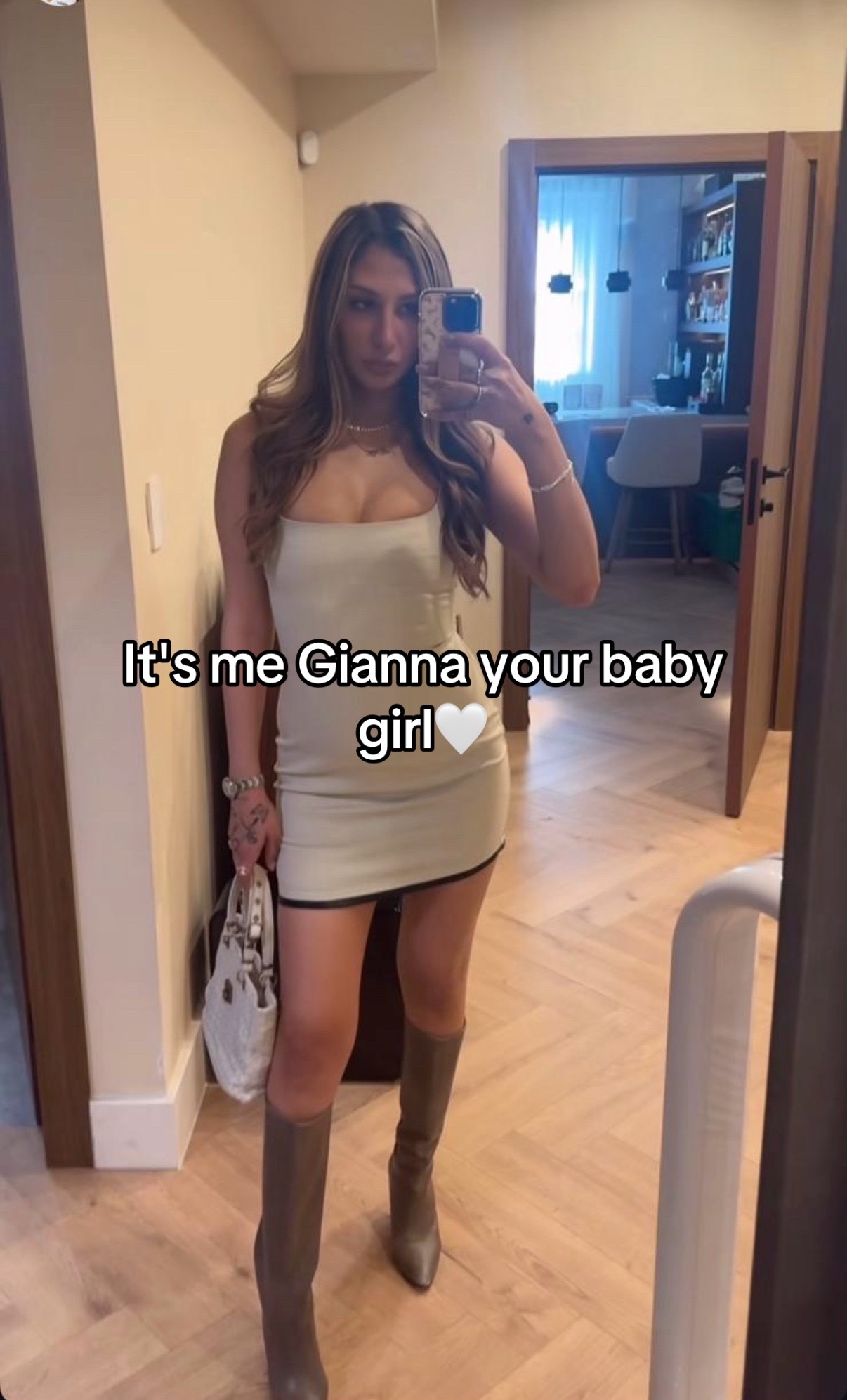 @Gianna Dior