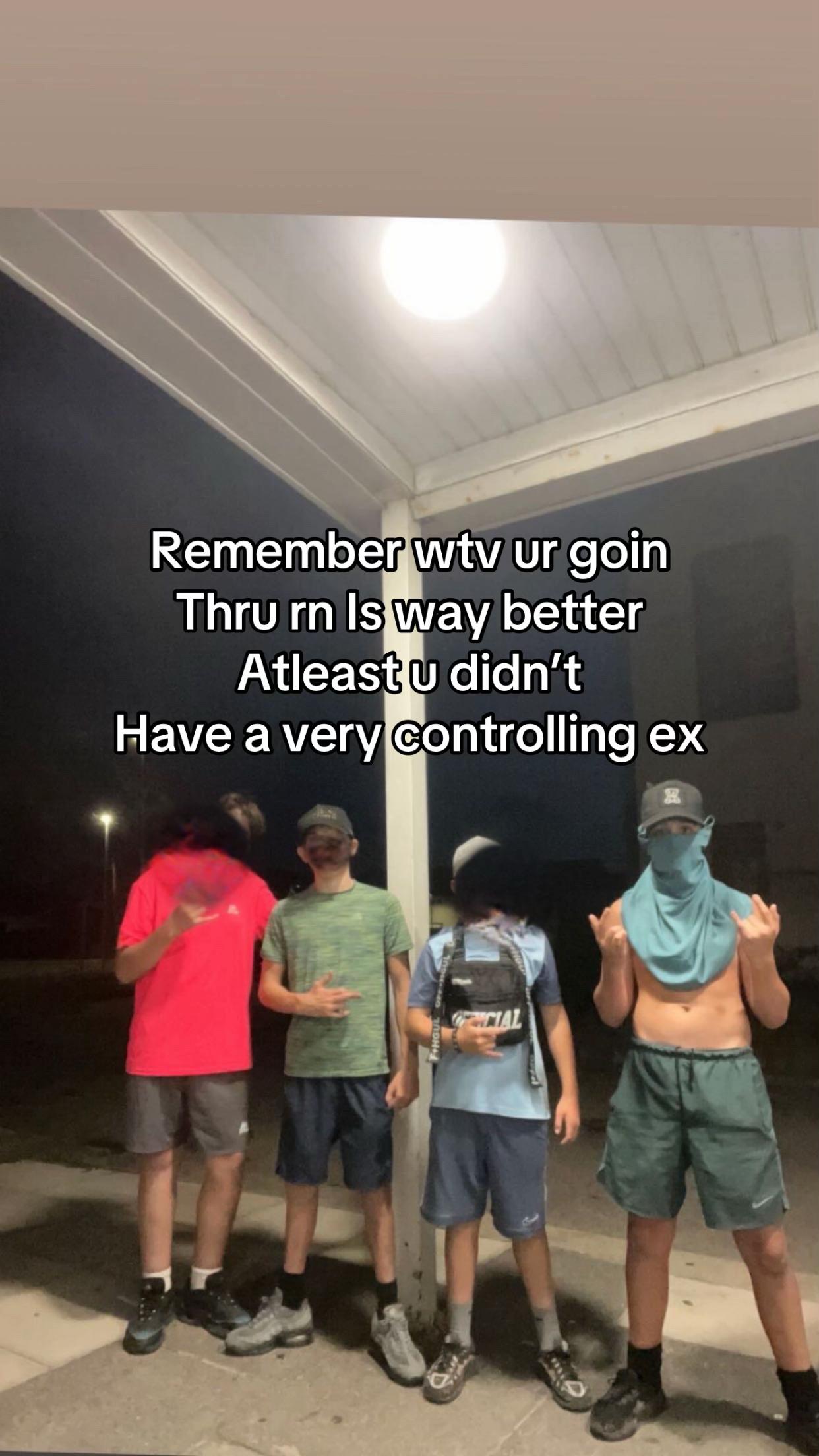 @๐๐๐