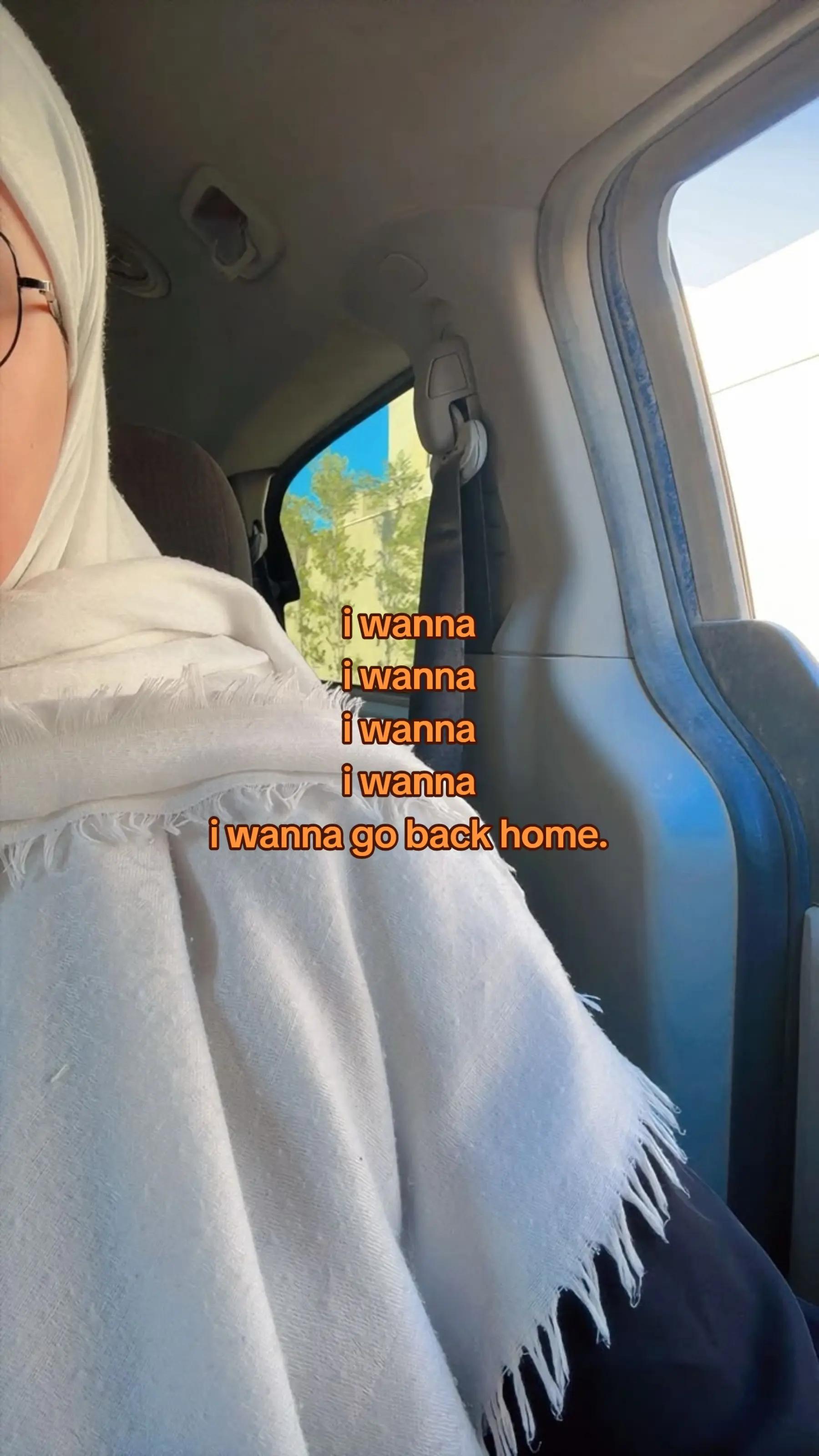 @𝐕𝐢𝐜𝐭𝐨𝐫𝐢𝐚.🇨🇦🇱🇾