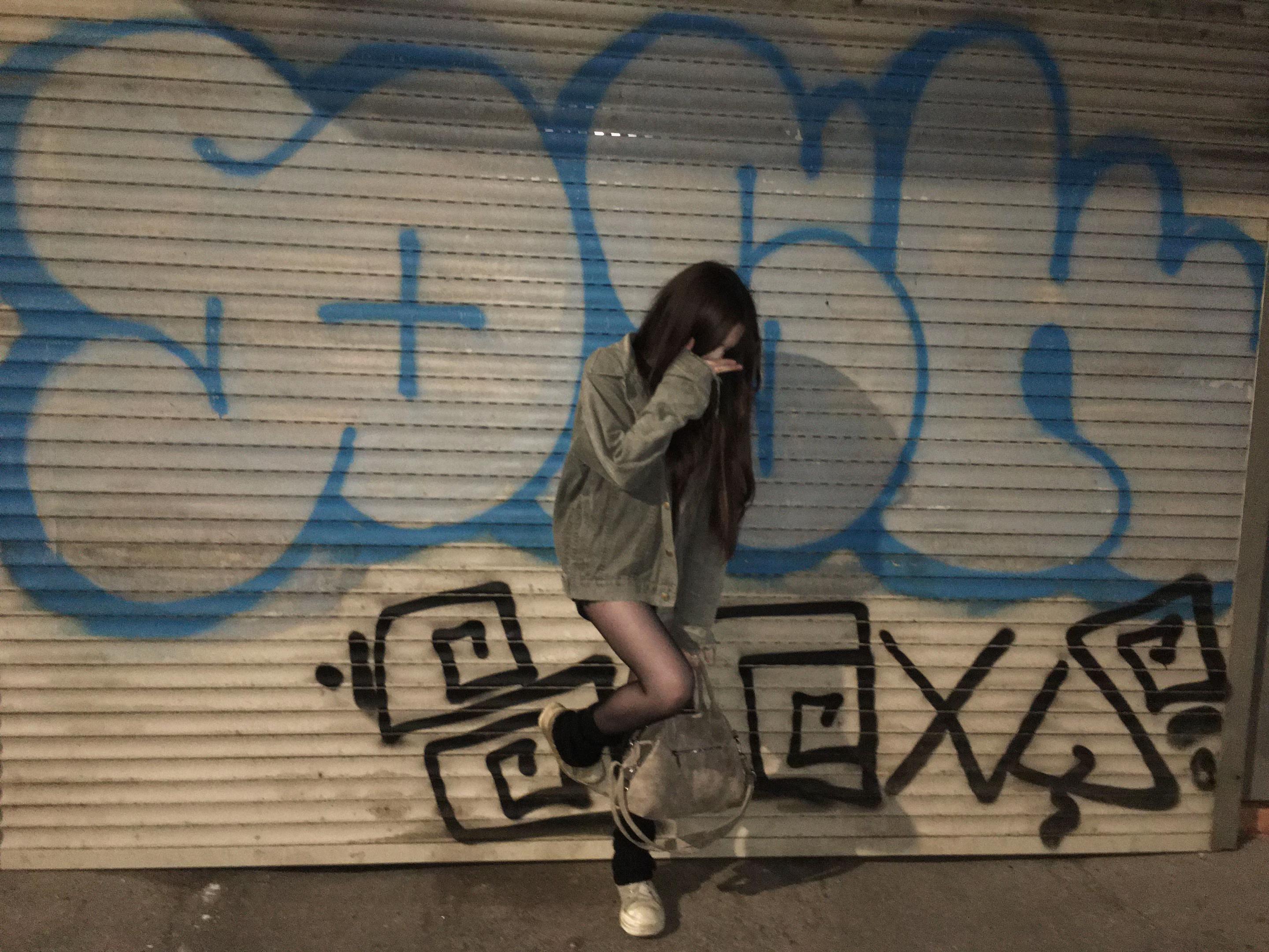 @🧛🏾♀️⚔️
