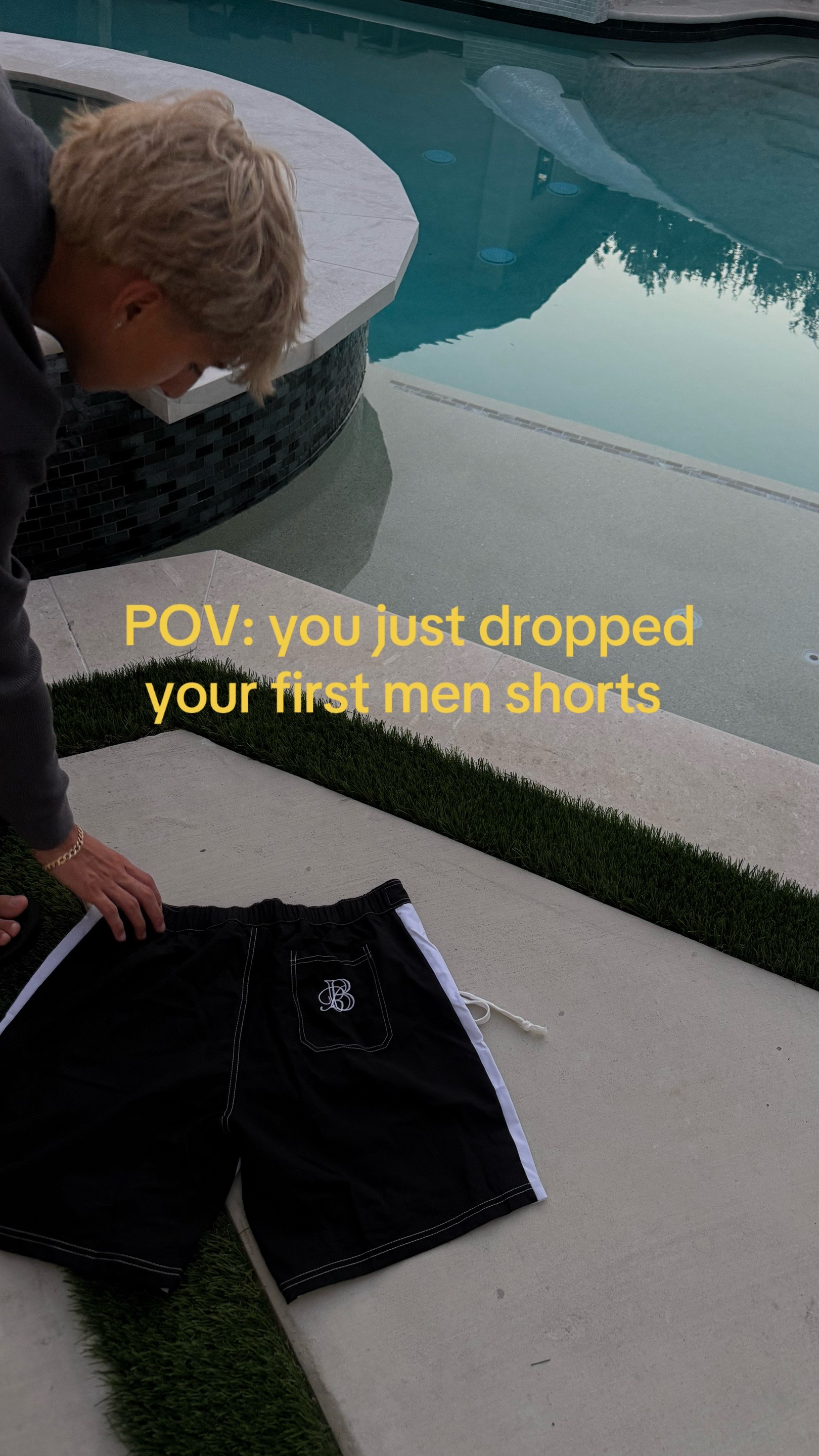 @BELLUSAPPAREL
