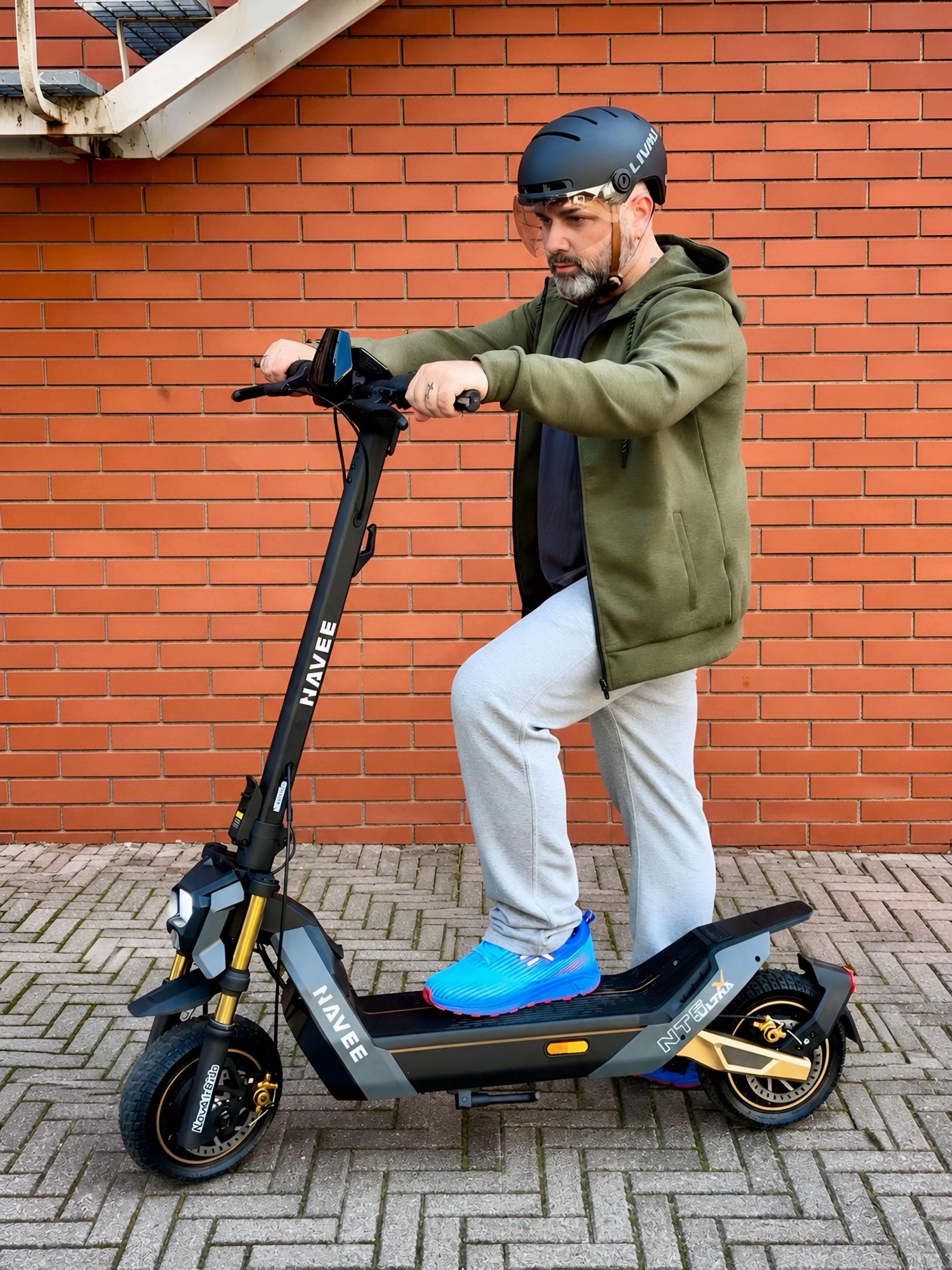 @Miky Ancona Tech YouTuber
