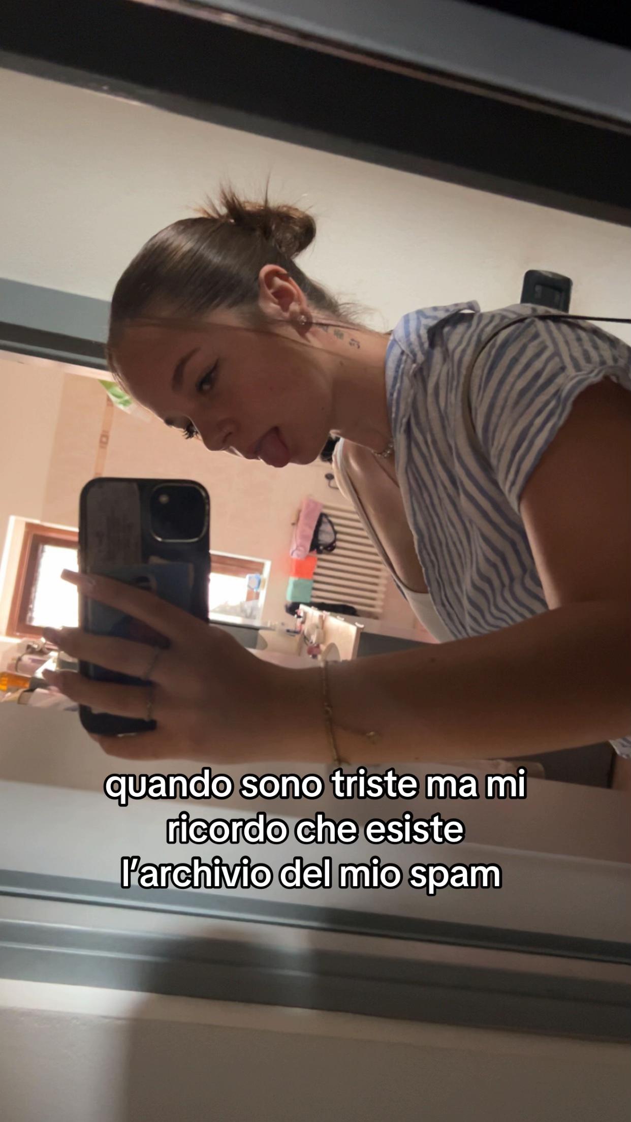 @whoisblandi