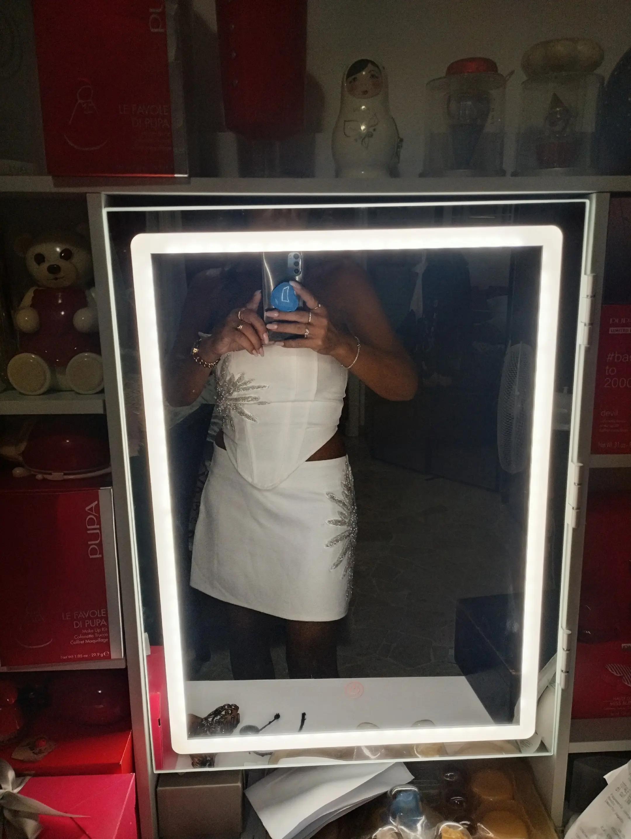 @Liboria Leone