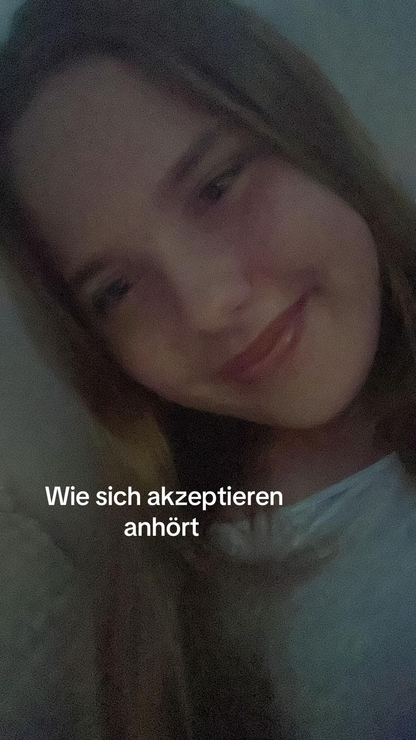 @Leni0511
