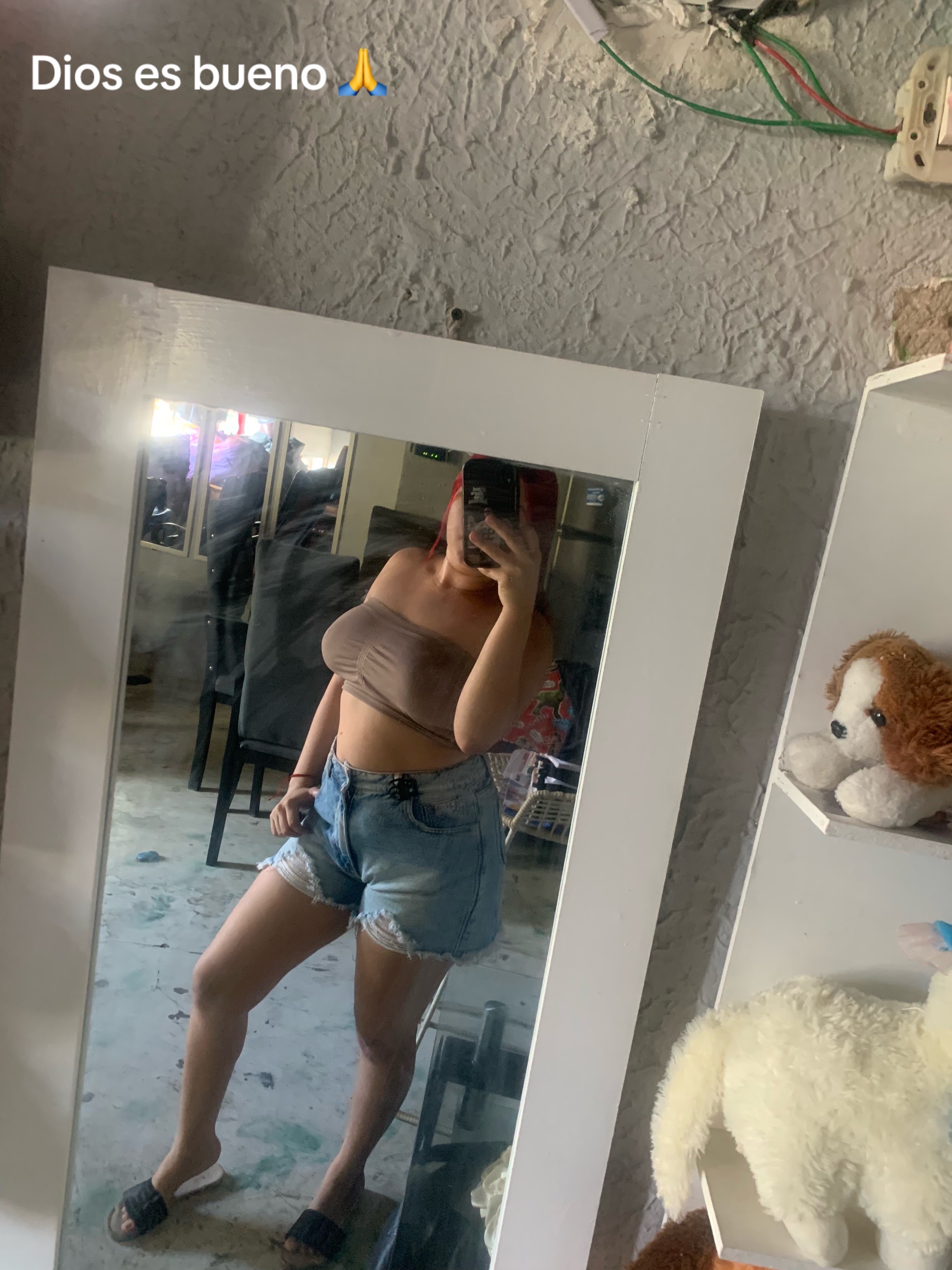 @Valentina