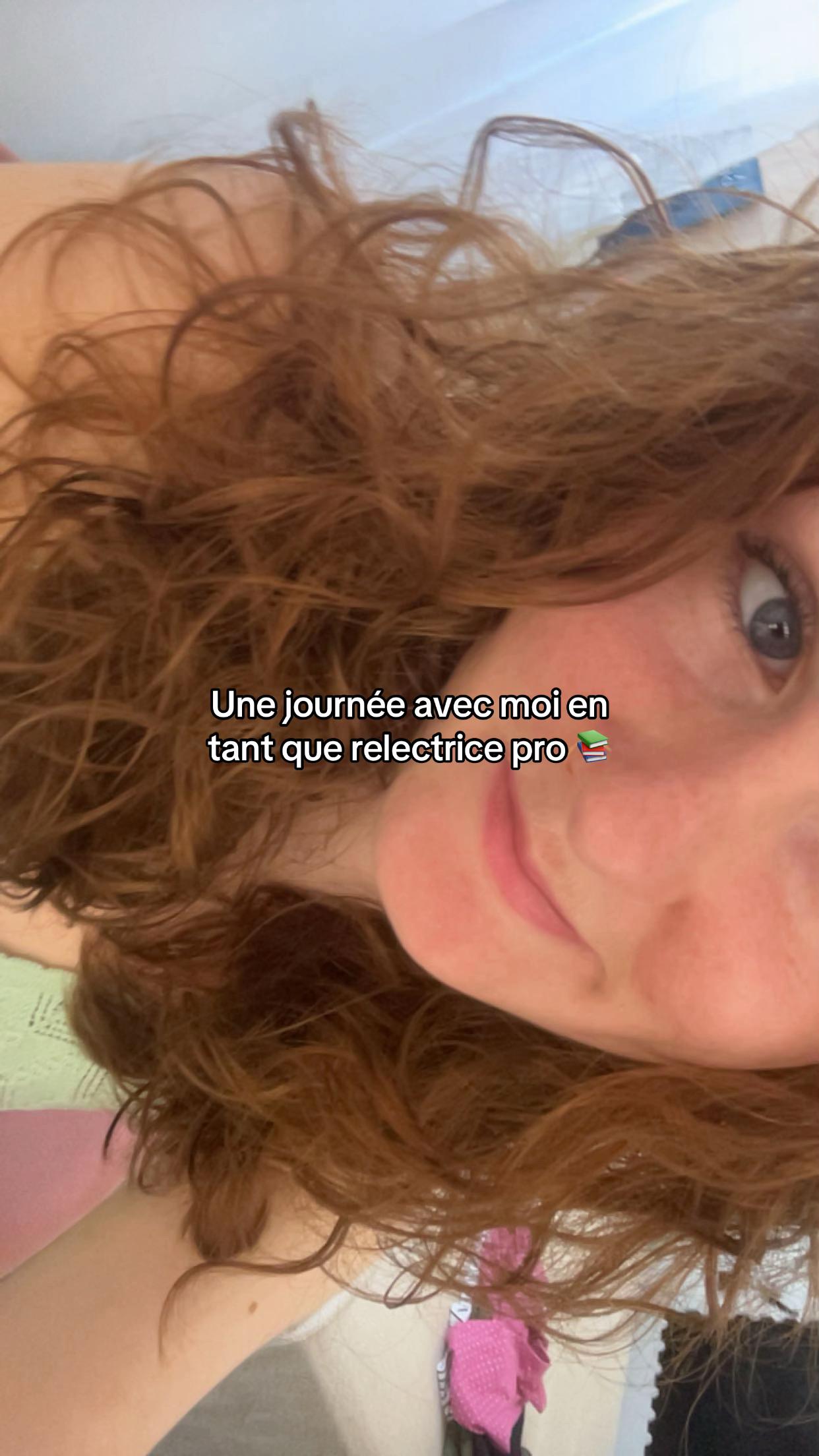 @Léna ☀️📚