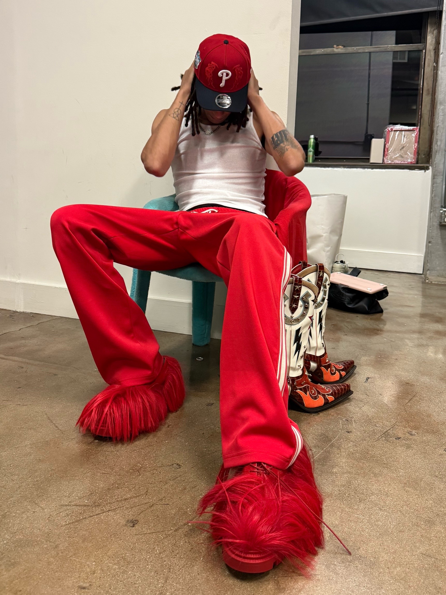 @UNEEK