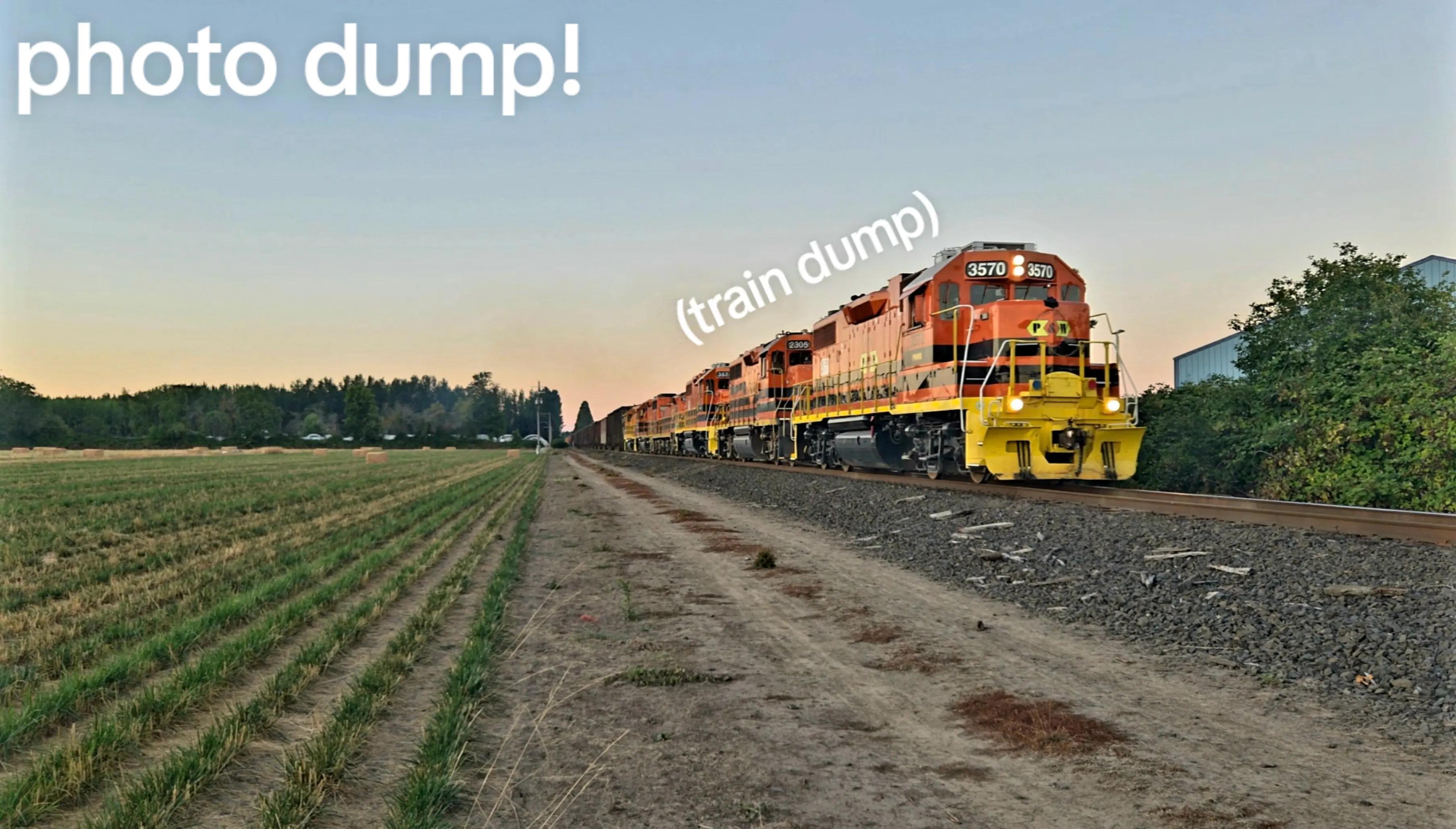 @railfan_parker
