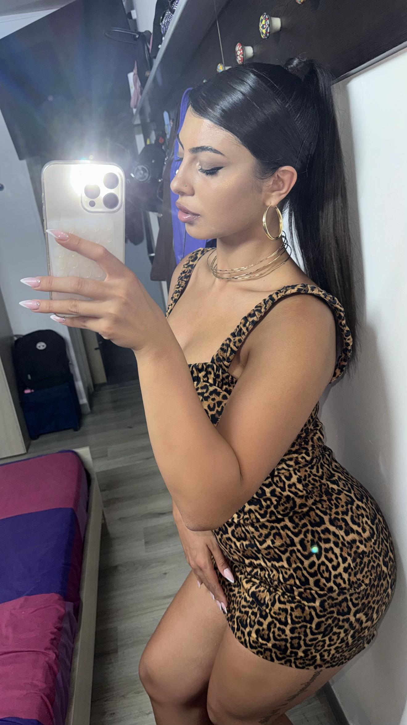 @🌟𝑫 𝑨 𝑺 𝑯 𝑨💋