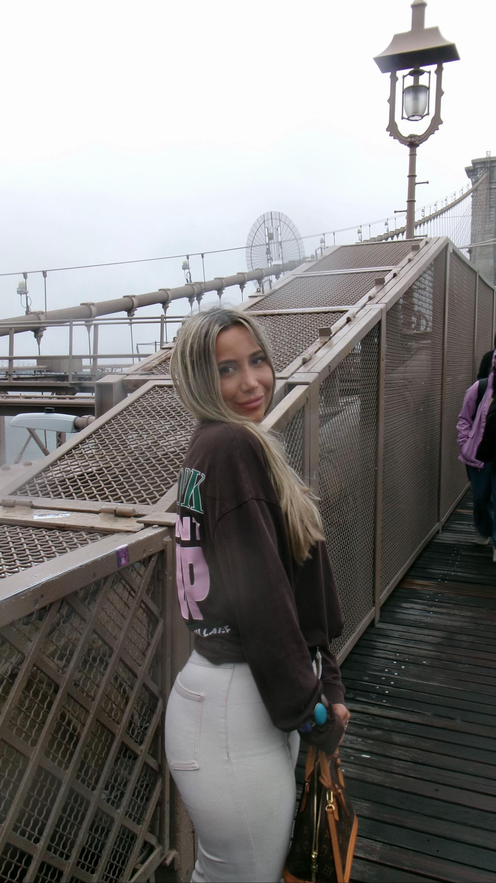@👸🏼🎀